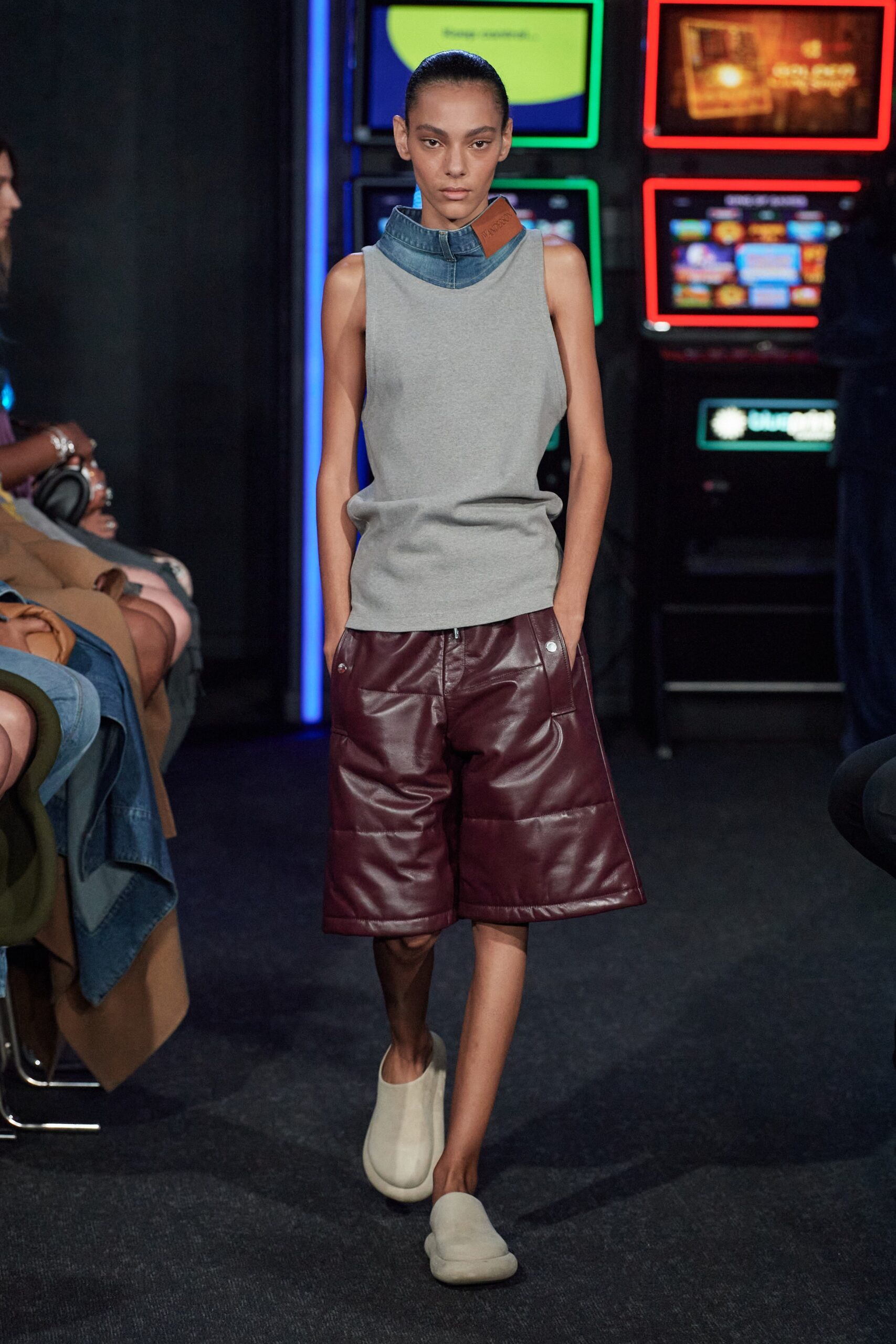 JW Anderson S/S 23 Look 27