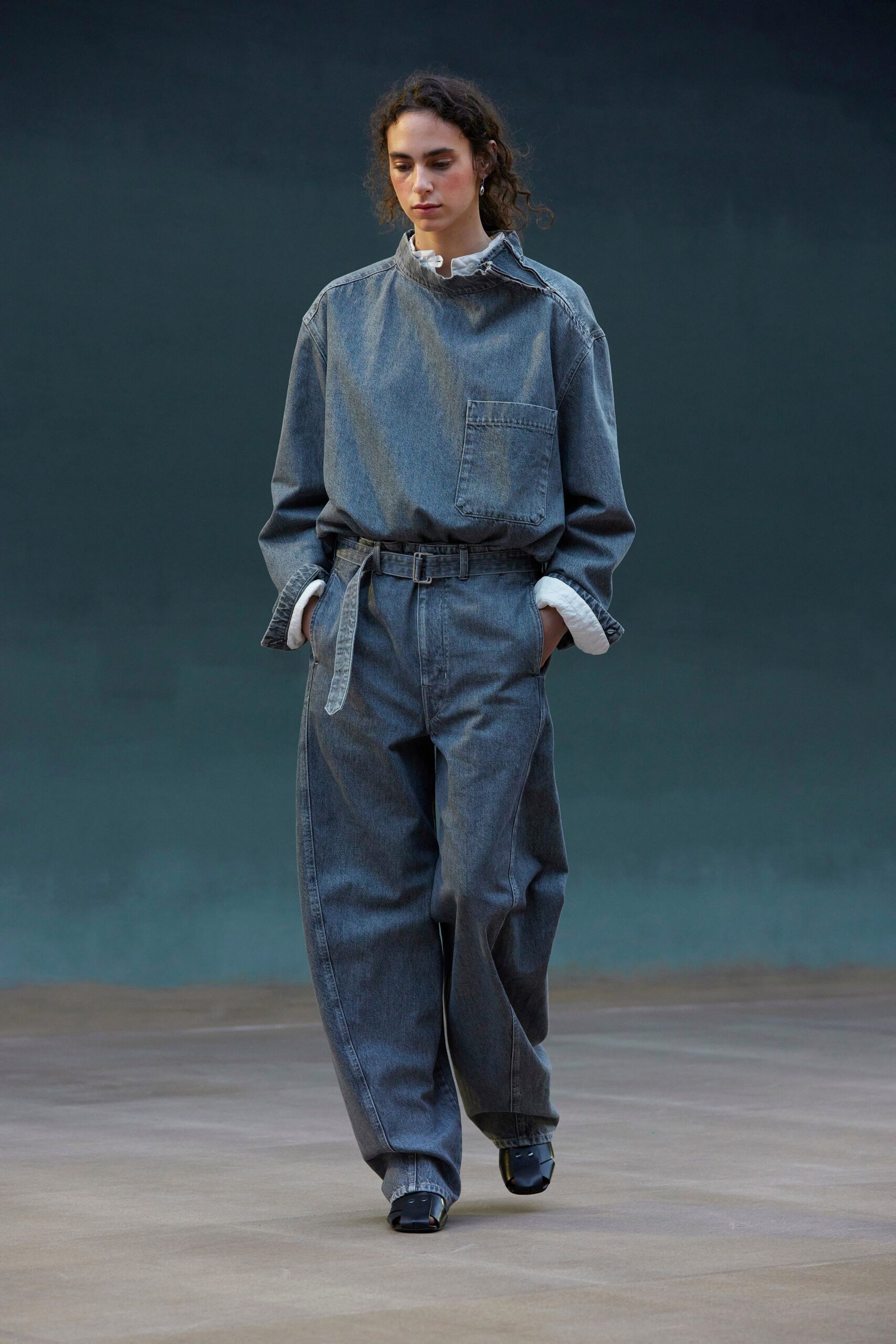 Lemaire S/S 22 Look 28