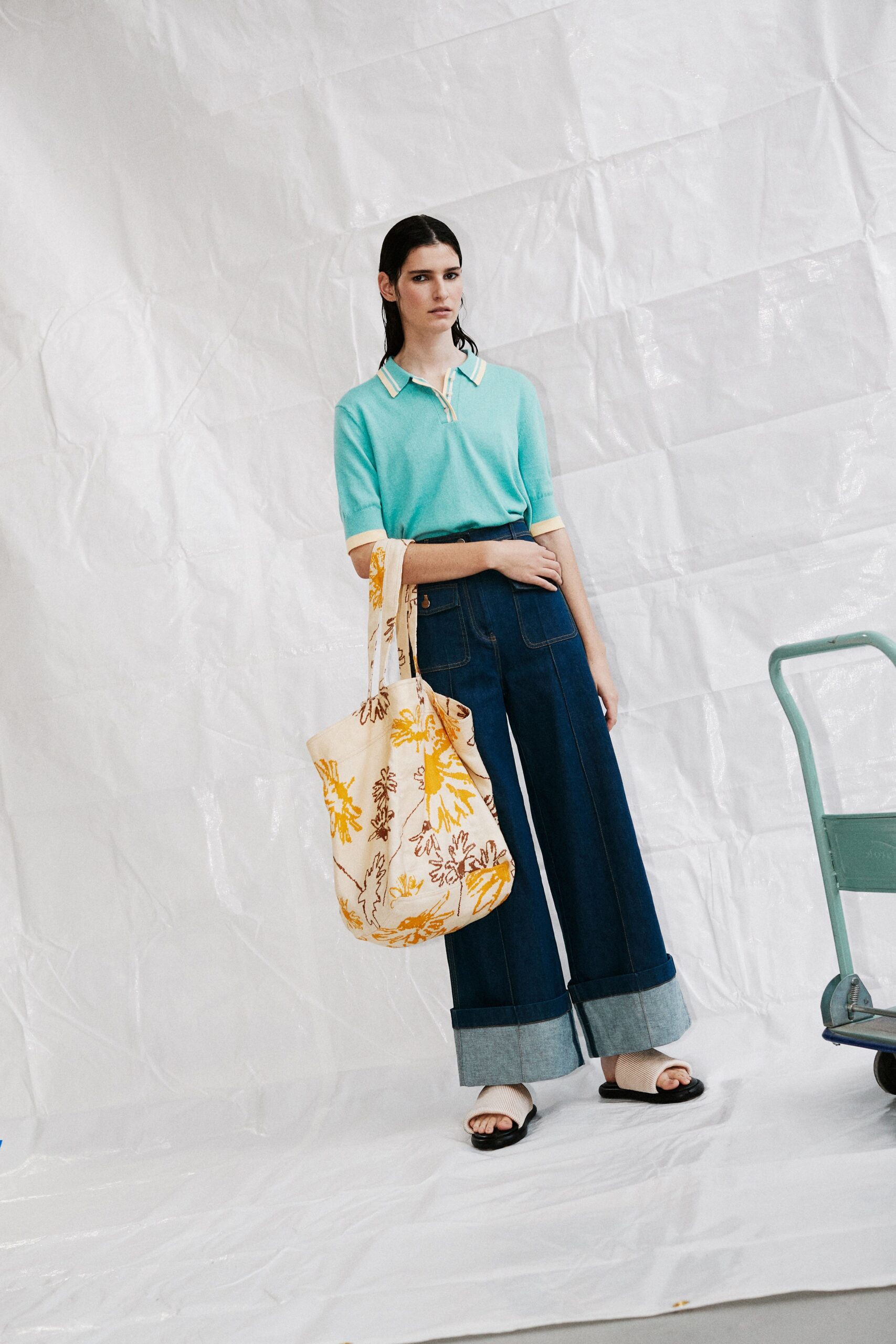 Lee Mathews Resort 22 Look 27