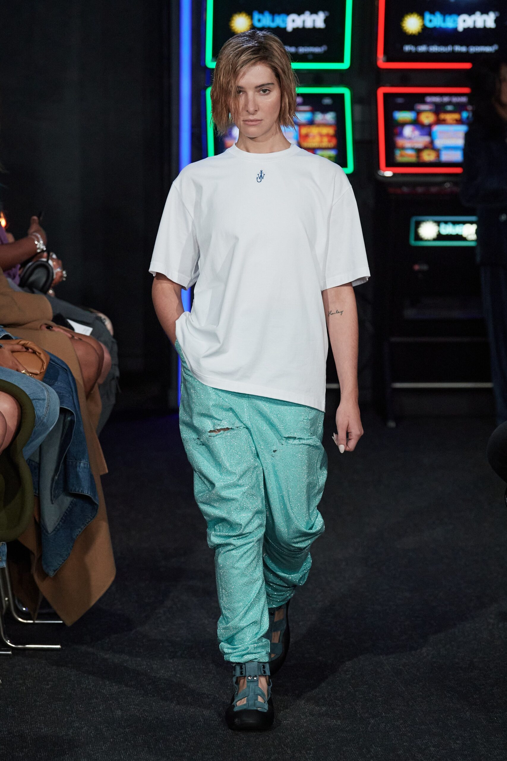 JW Anderson S/S 23 Look 30