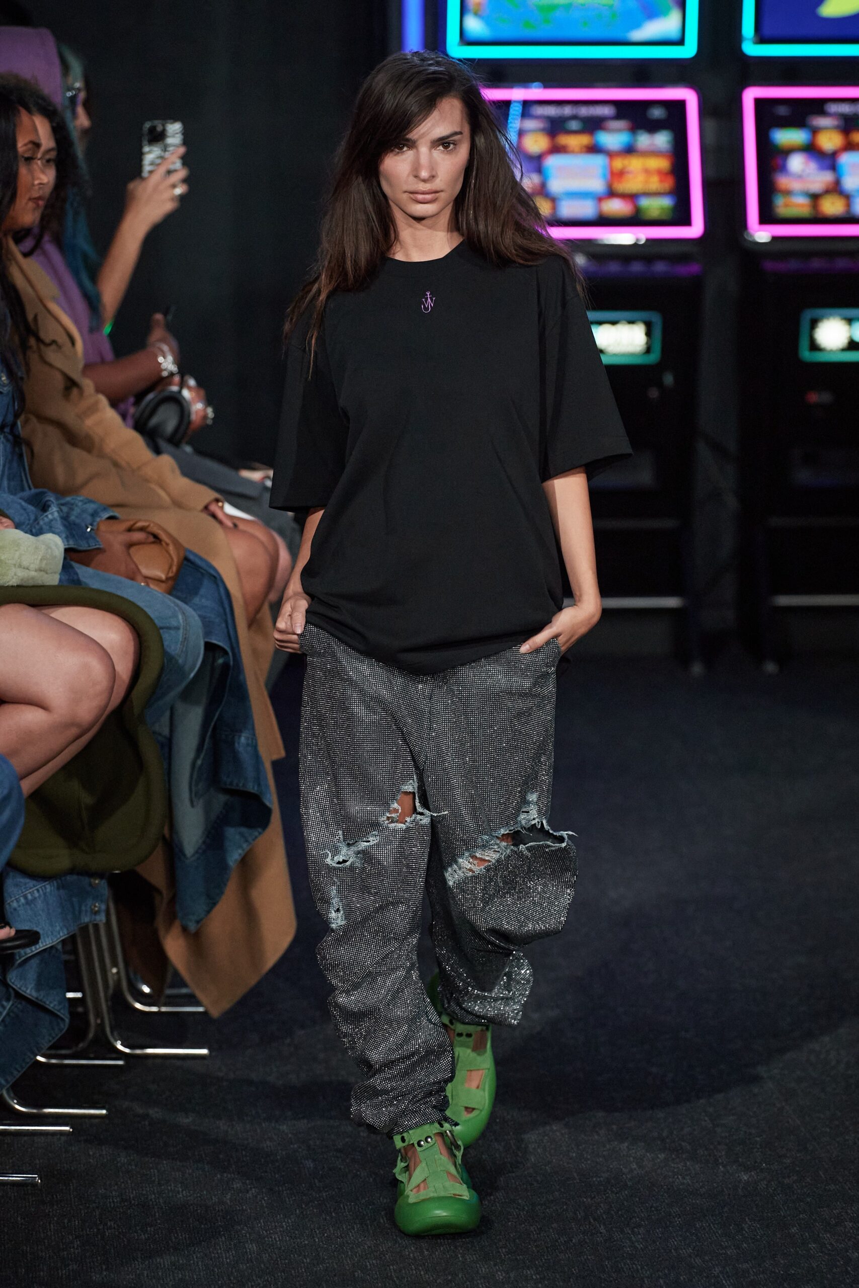JW Anderson S/S 23 Look 31
