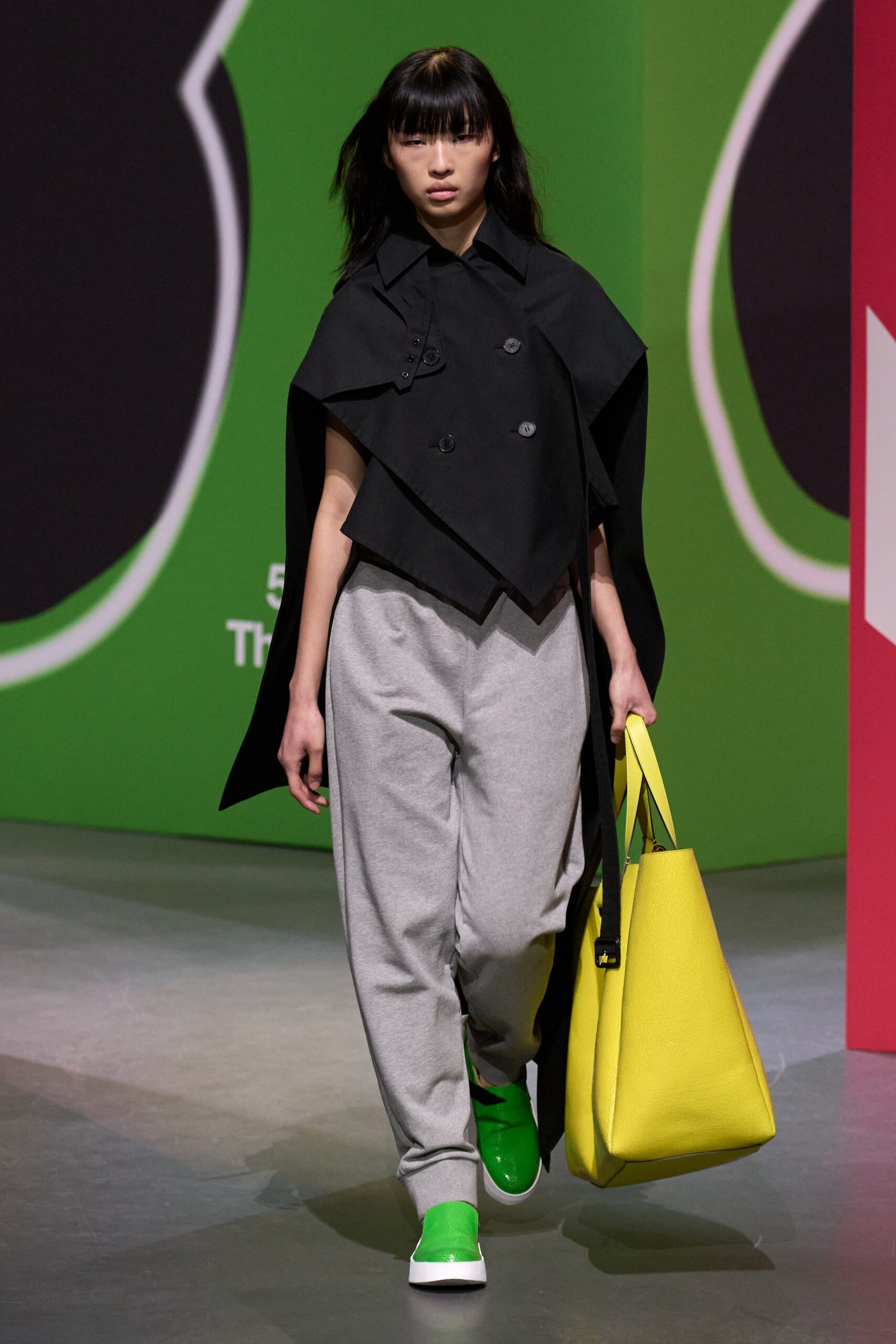 JW Anderson F/W 23 Look 32