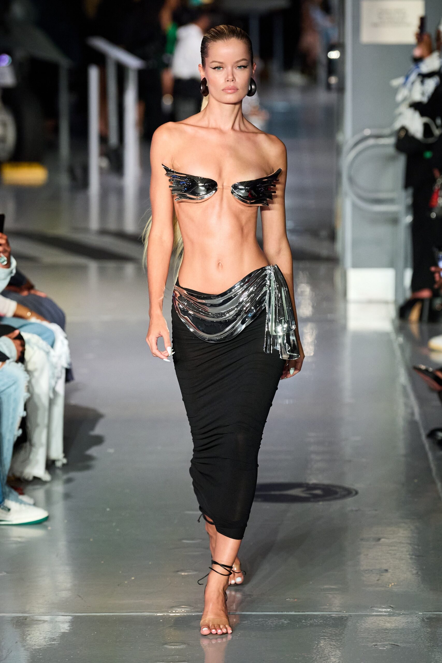 LaQuan Smith S/S 23 Look 34