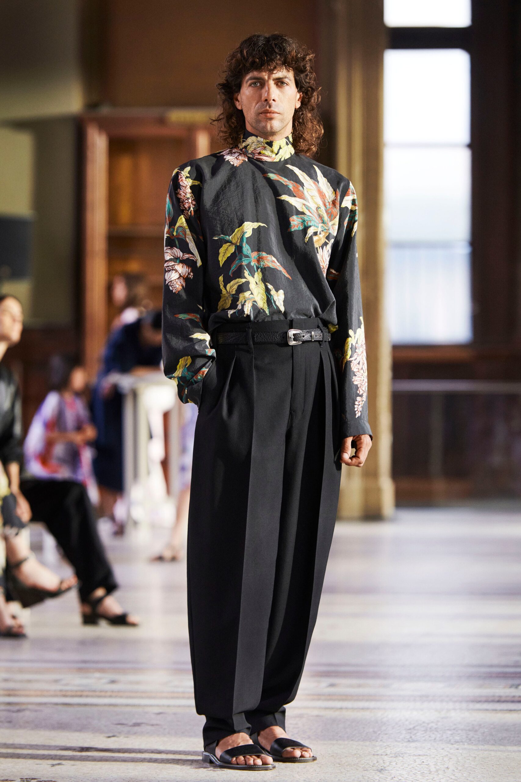 Lemaire S/S 23 Look 35