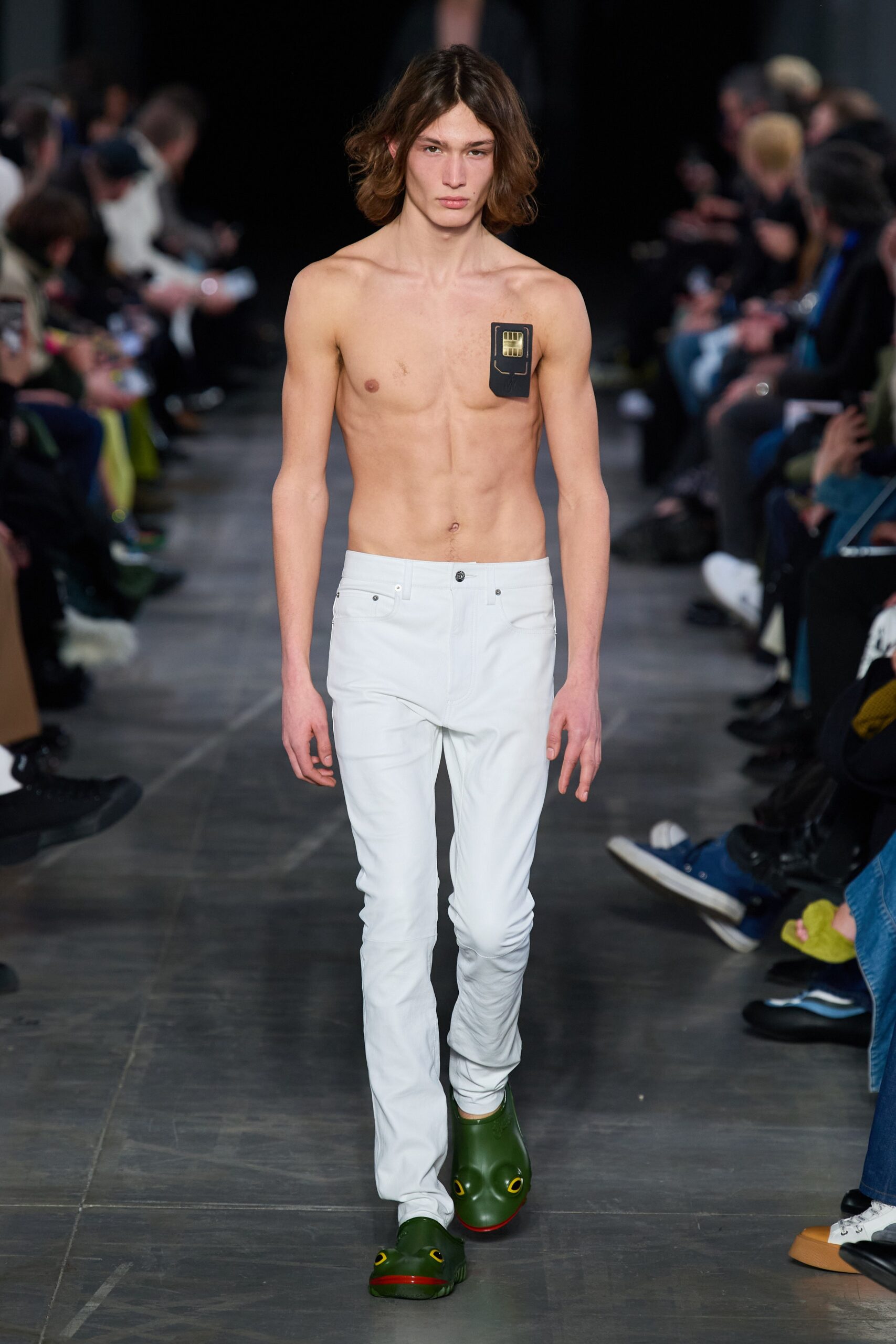 JW Anderson F/W 23 Look 37