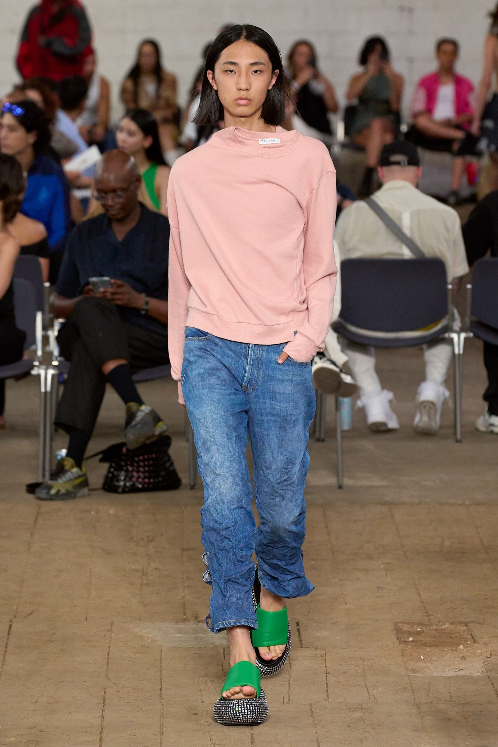 JW Anderson Resort 23 Look 37