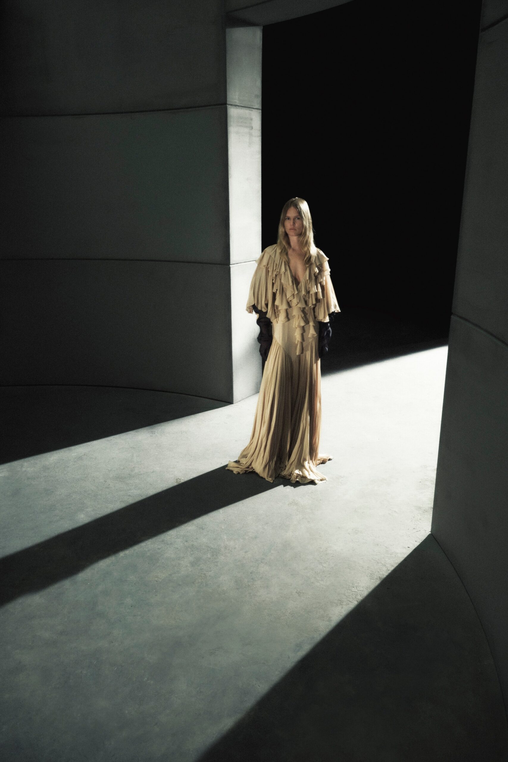 Khaite Resort 24 Look 37