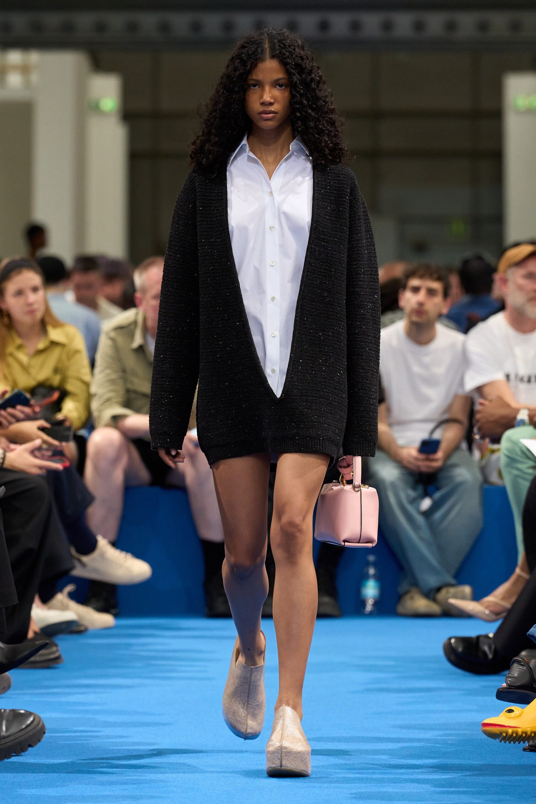 JW Anderson S/S 24 Menswear Look 38