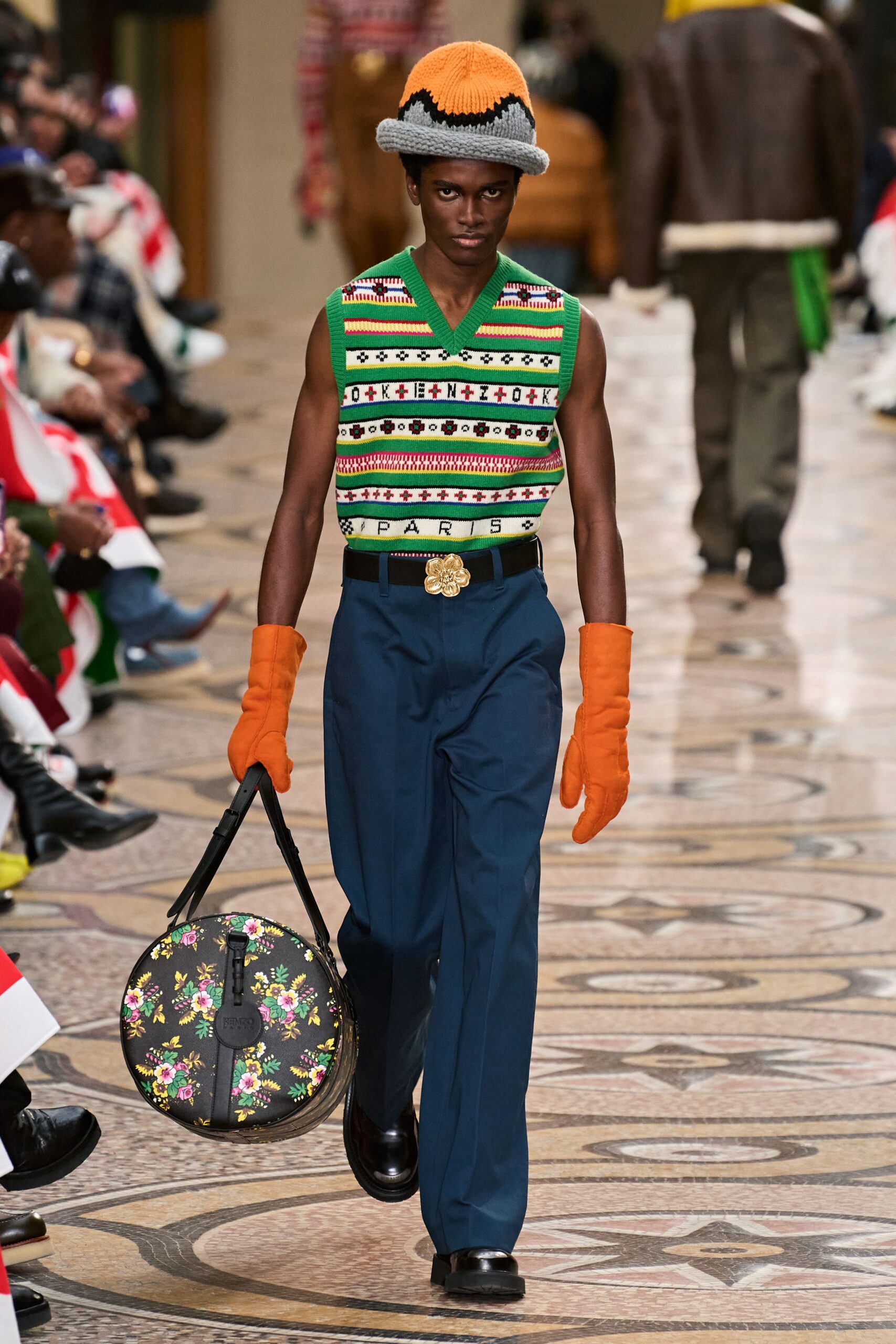 Kenzo F/W 22 Look 39