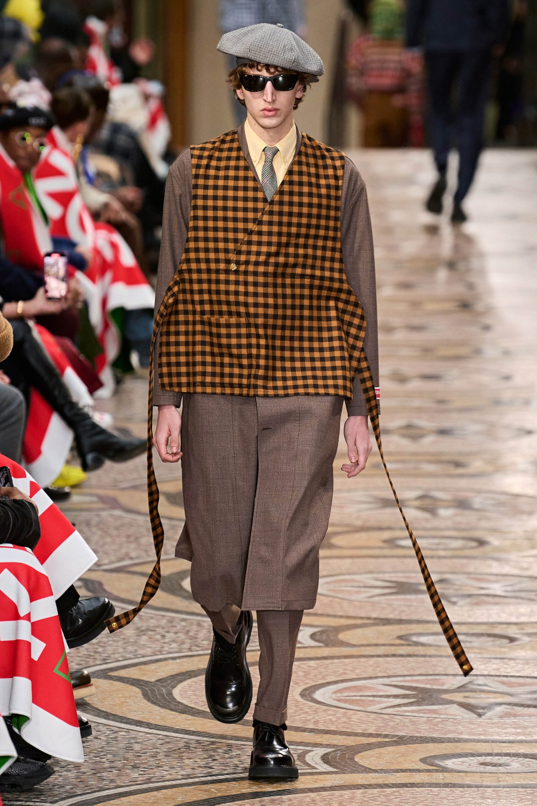 Kenzo F/W 22 Look 43
