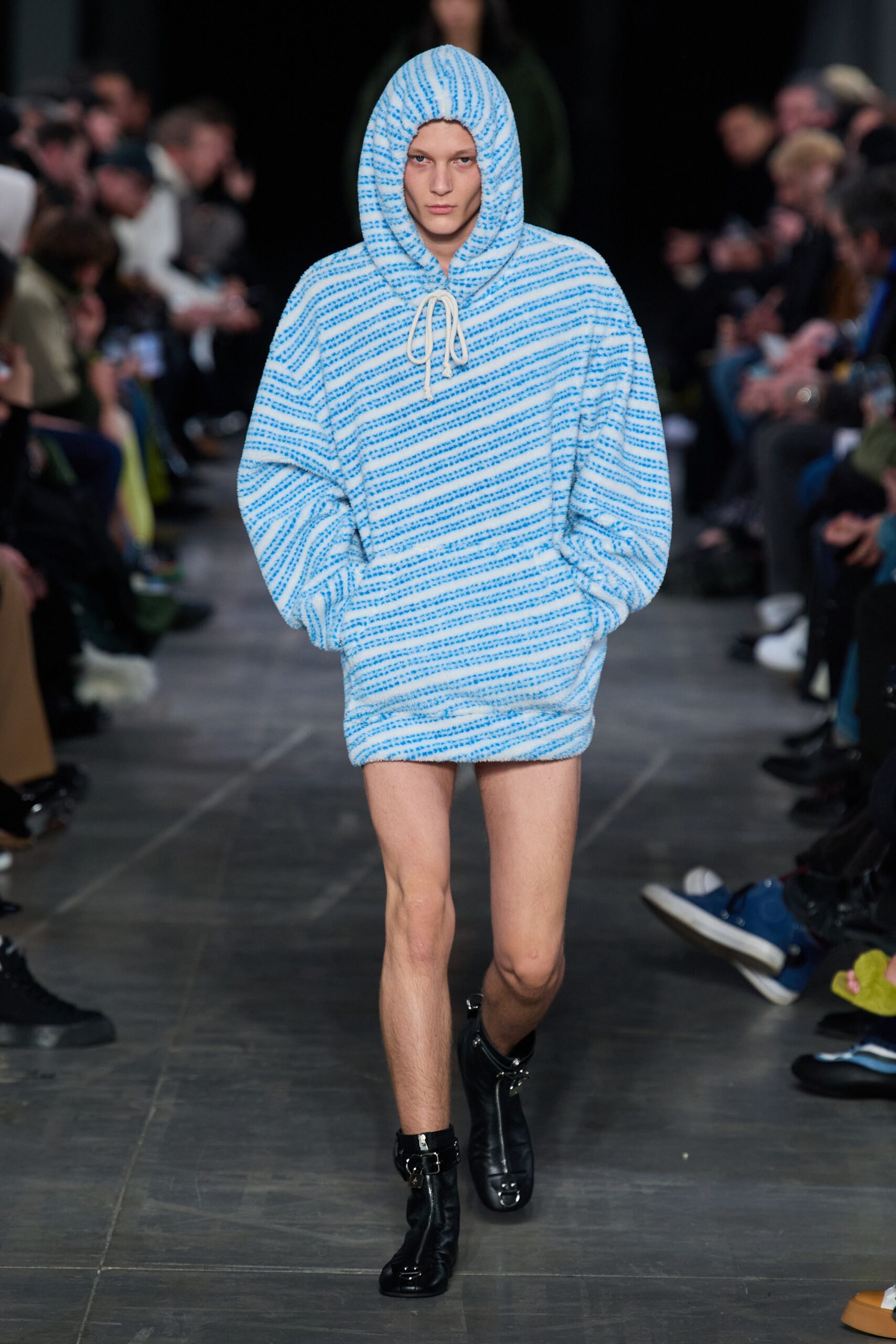 JW Anderson F/W 23 Look 44
