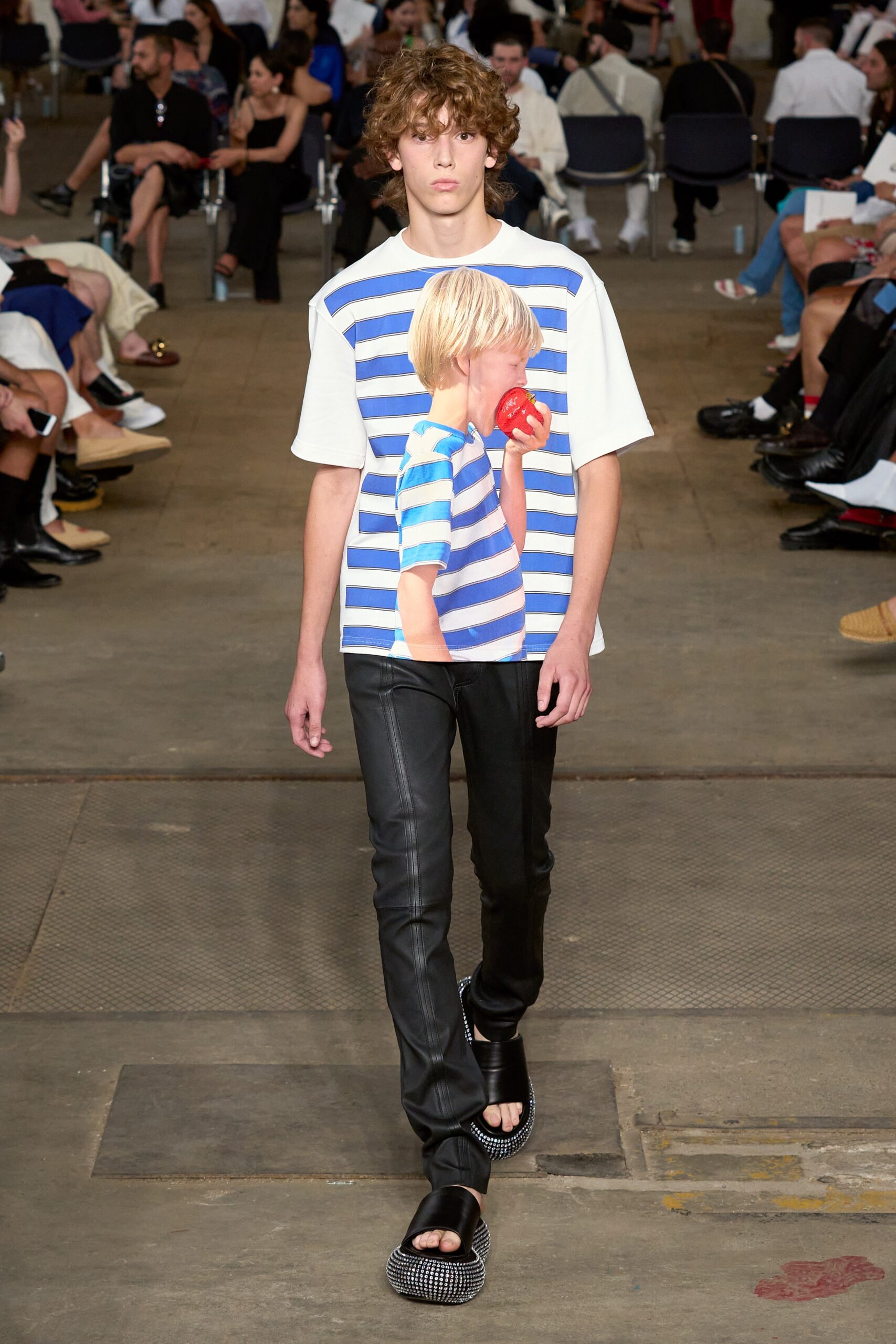 JW Anderson Resort 23 Look 44