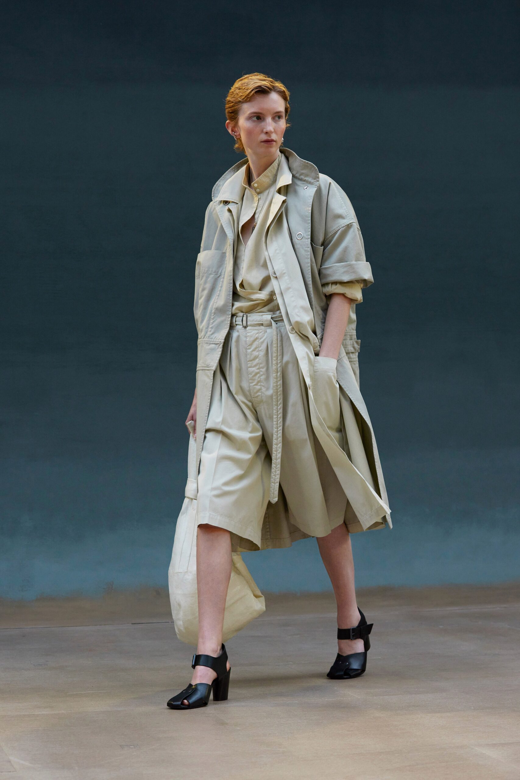 Lemaire S/S 22 Look 46