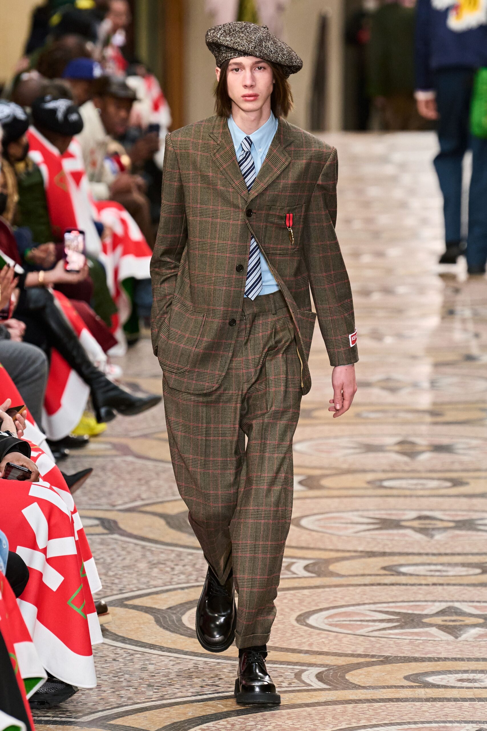 Kenzo F/W 22 Look 50