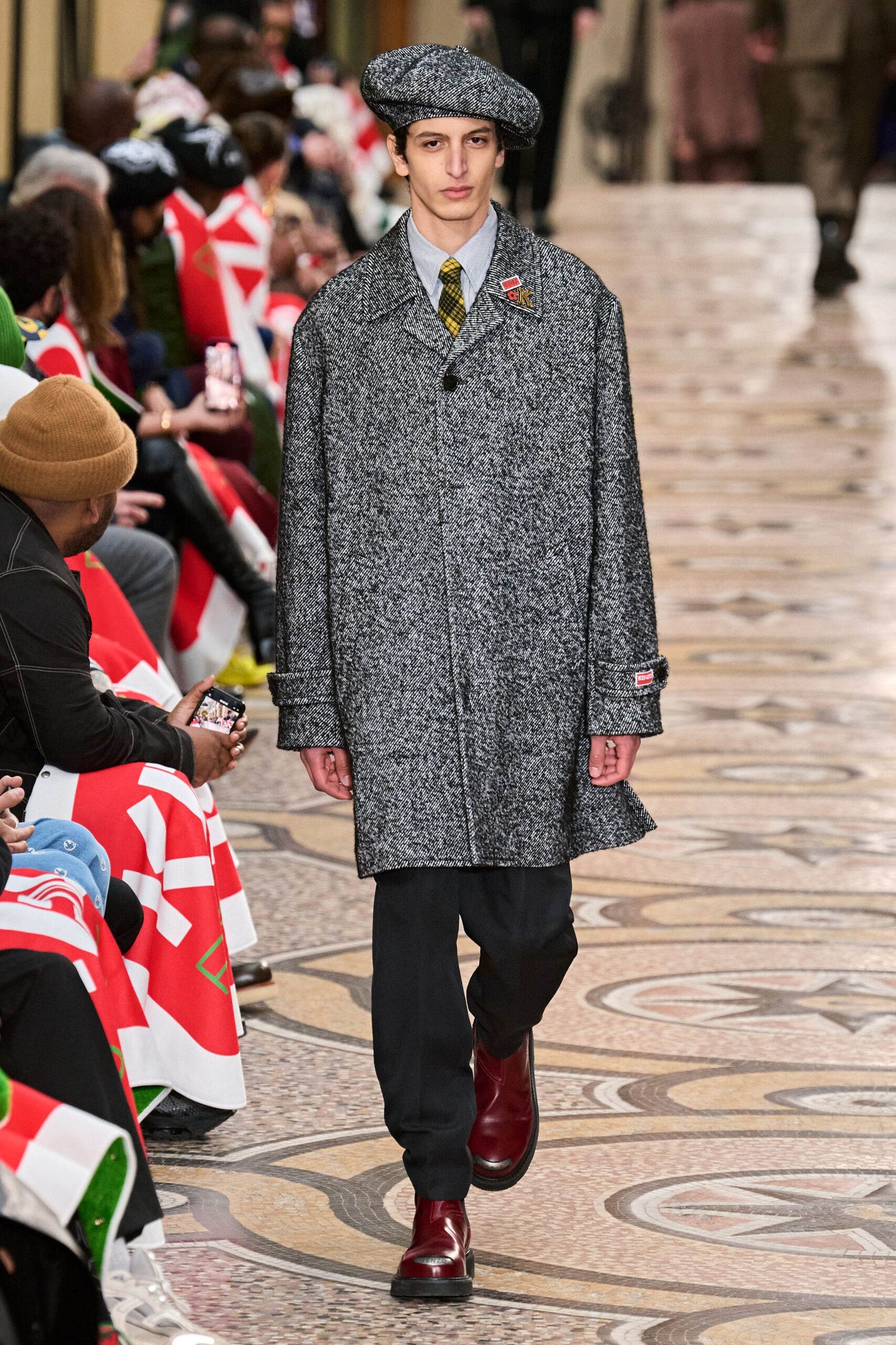Kenzo F/W 22 Look 52