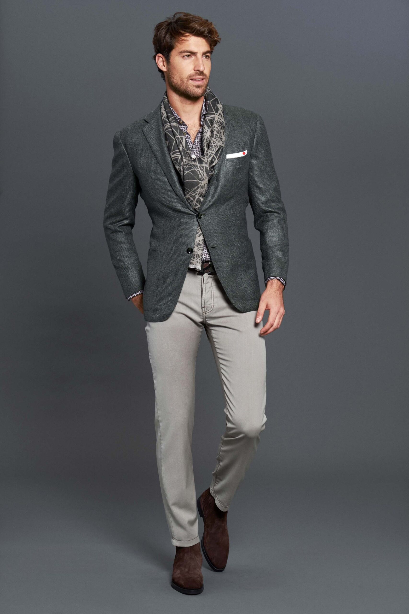Kiton F/W 18 Menswear Look 2