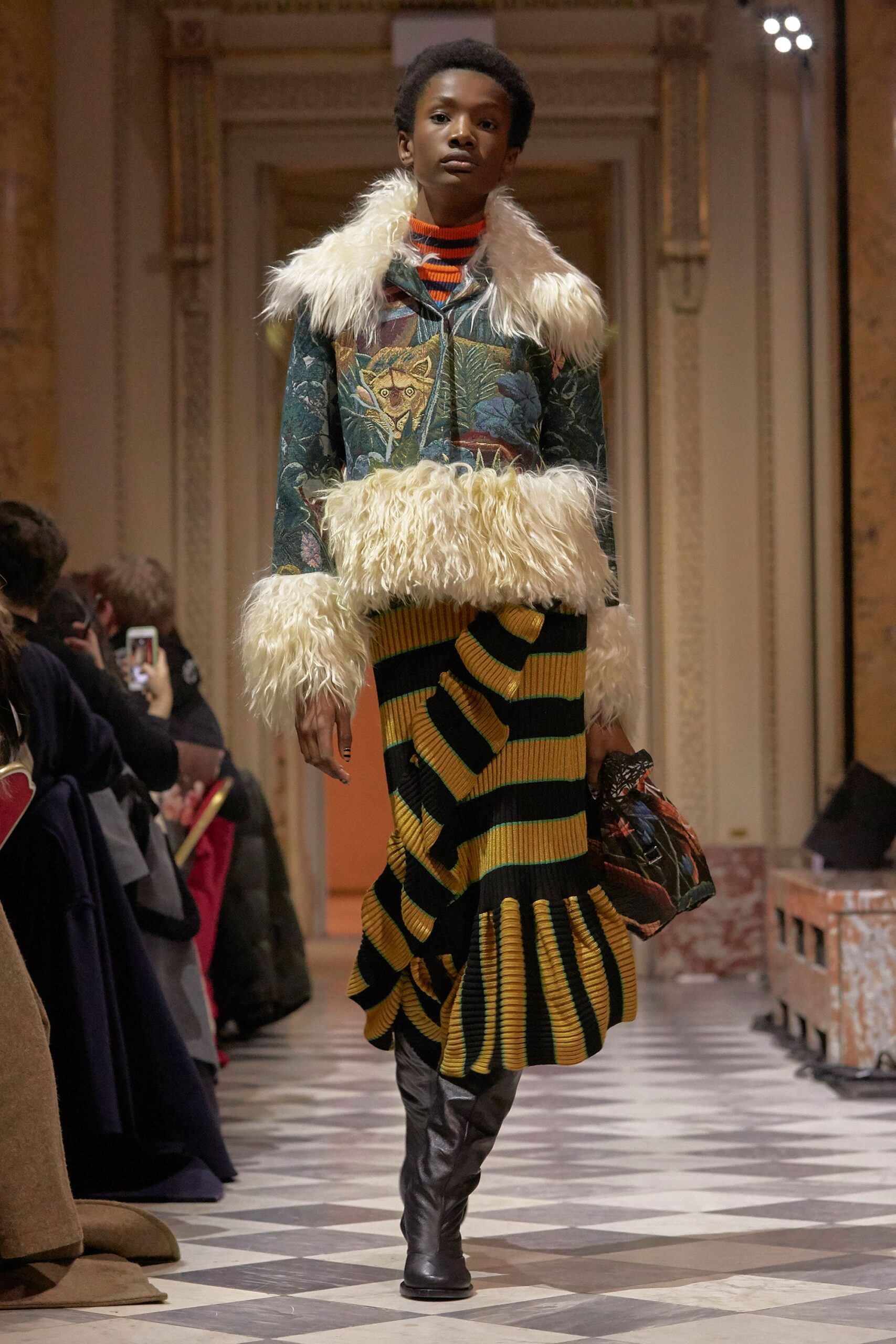 Kenzo La Collection Memento F/W 18 Look 3