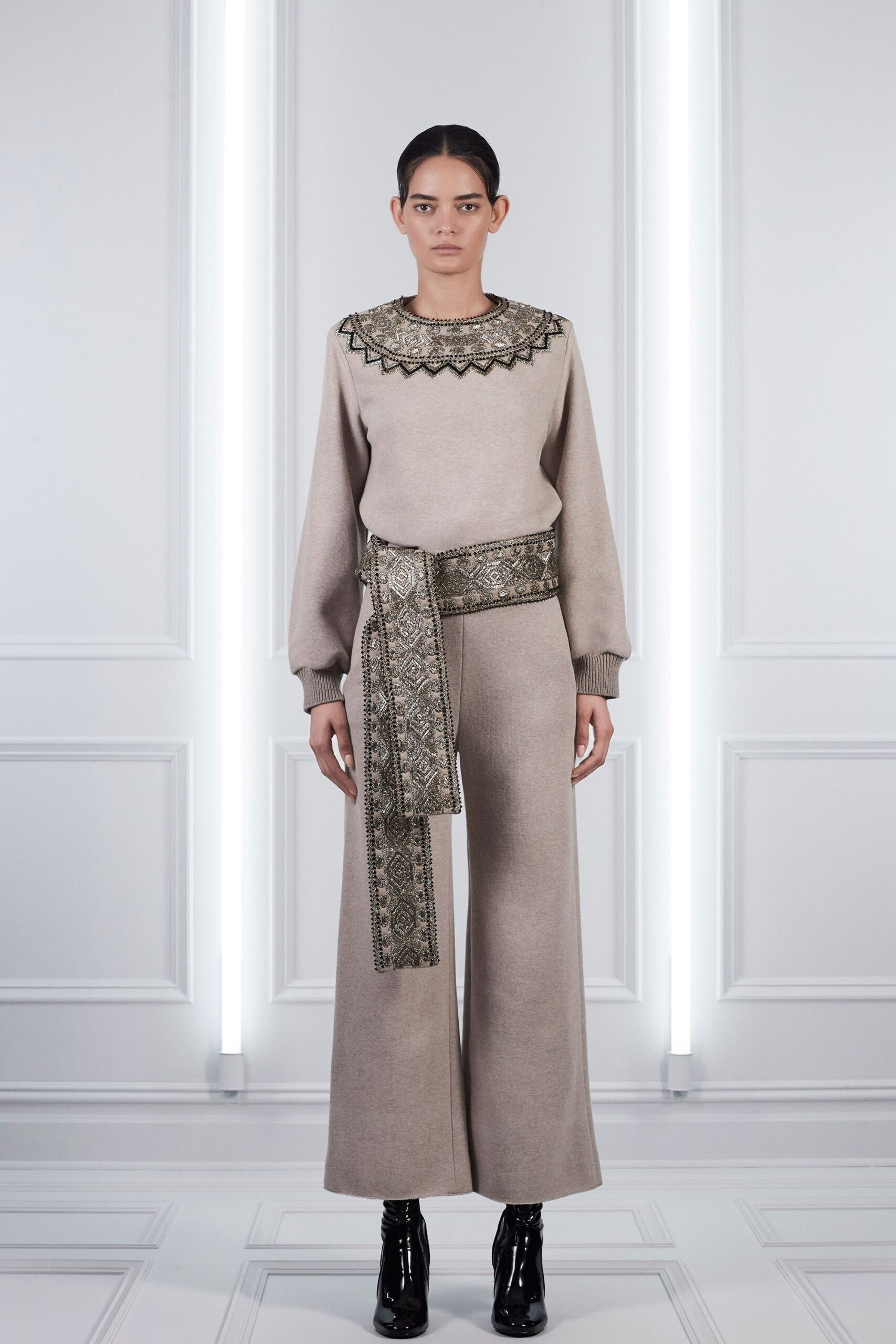 LaPointe Resort 18 Look 4