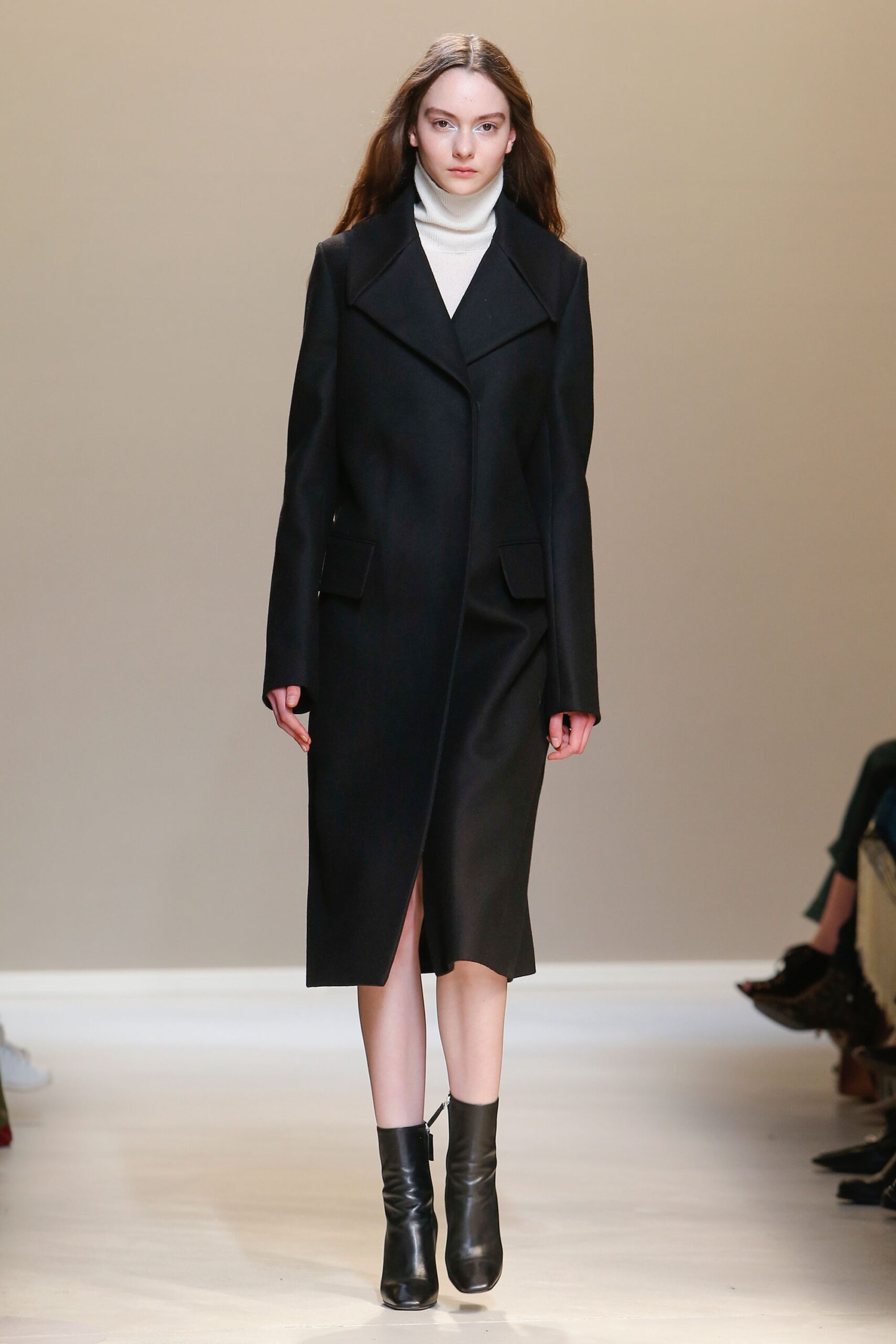 Krizia F/W 17 Look 6