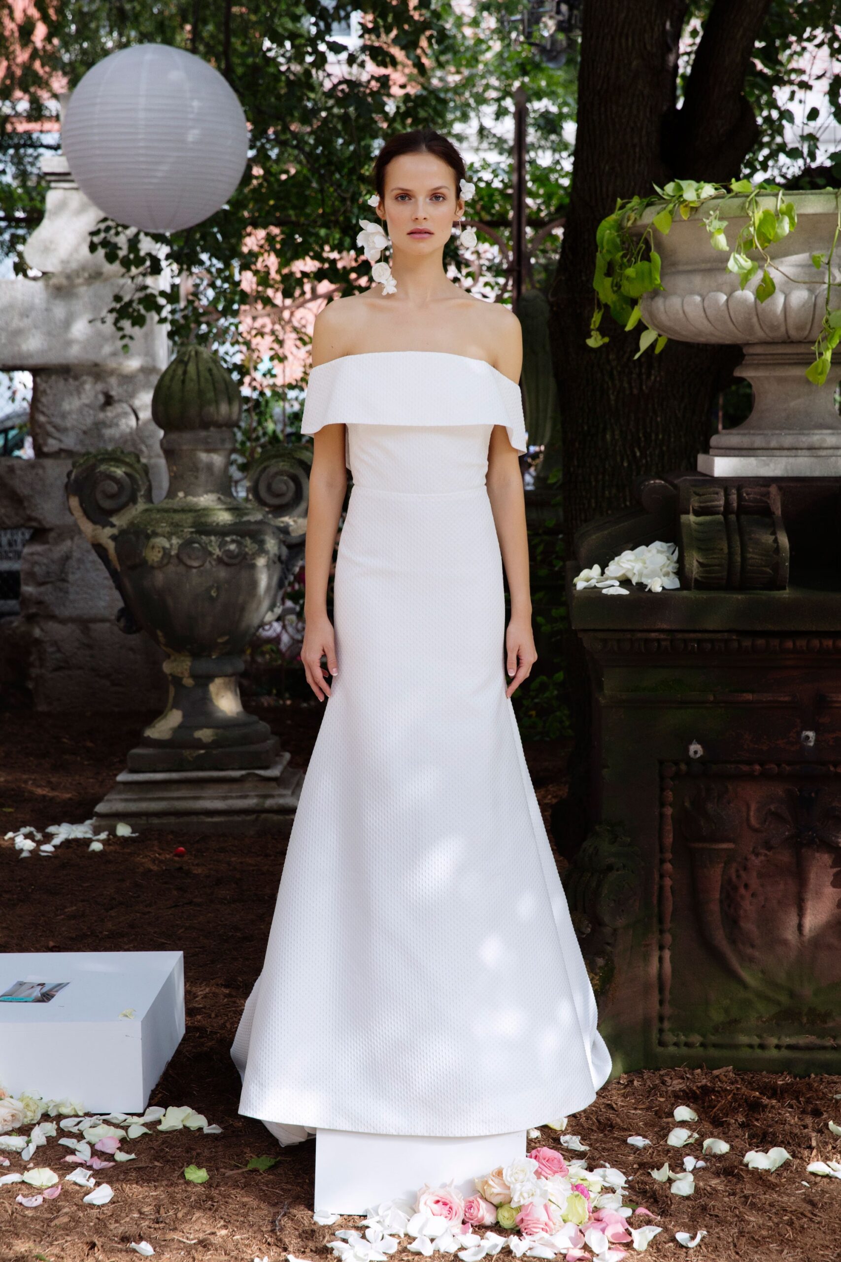 Lela Rose F/W 18 Bridal Look 8