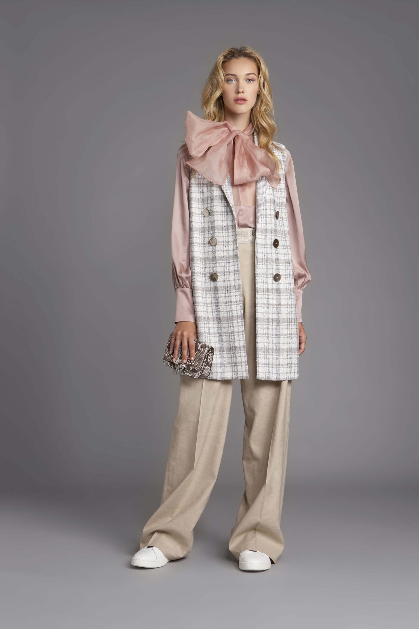 Kiton S/S 17 Look 9