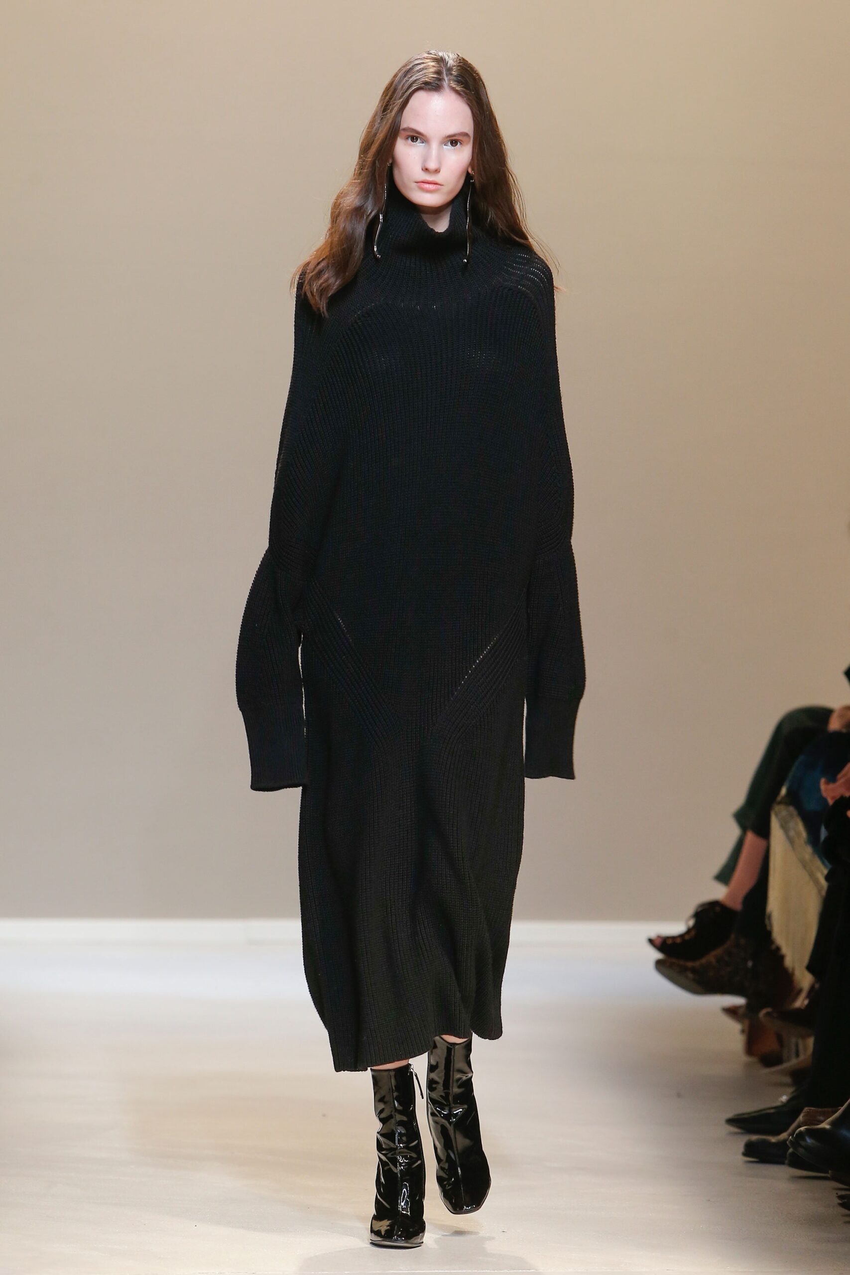 Krizia F/W 17 Look 9