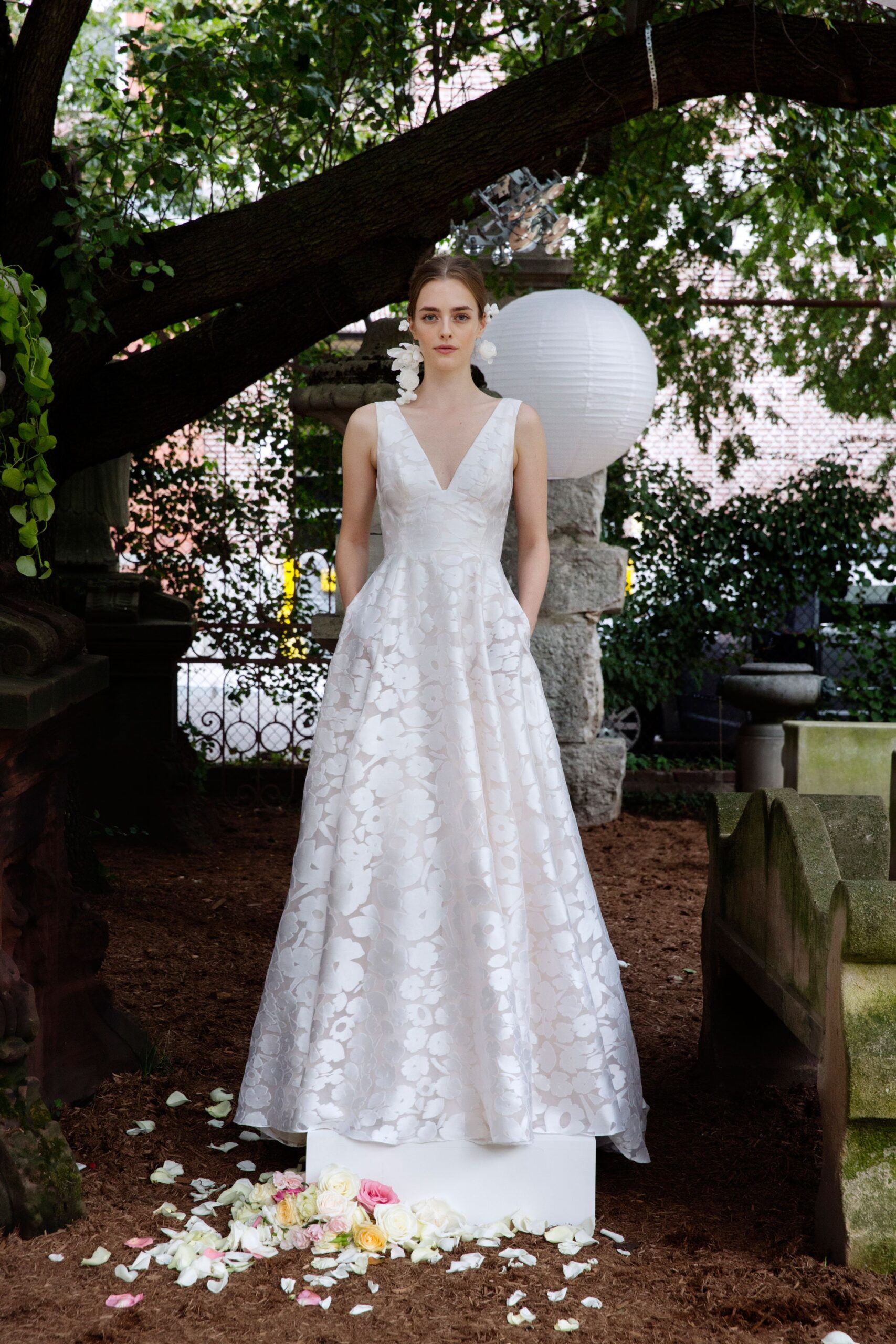 Lela Rose F/W 18 Bridal Look 10