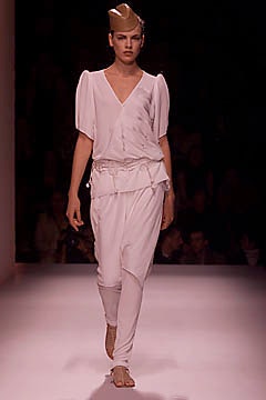 Kenzo S/S 01 Look 2