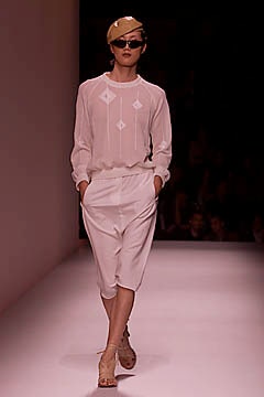 Kenzo S/S 01 Look 8