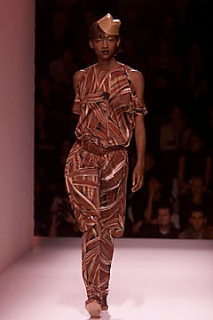 Kenzo S/S 01 Look 24