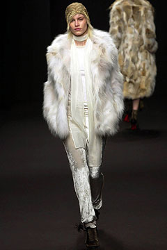 Lawrence Steele F/W 02 Look 29