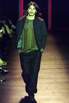 Kenneth Cole New York S/S 03 Look 35