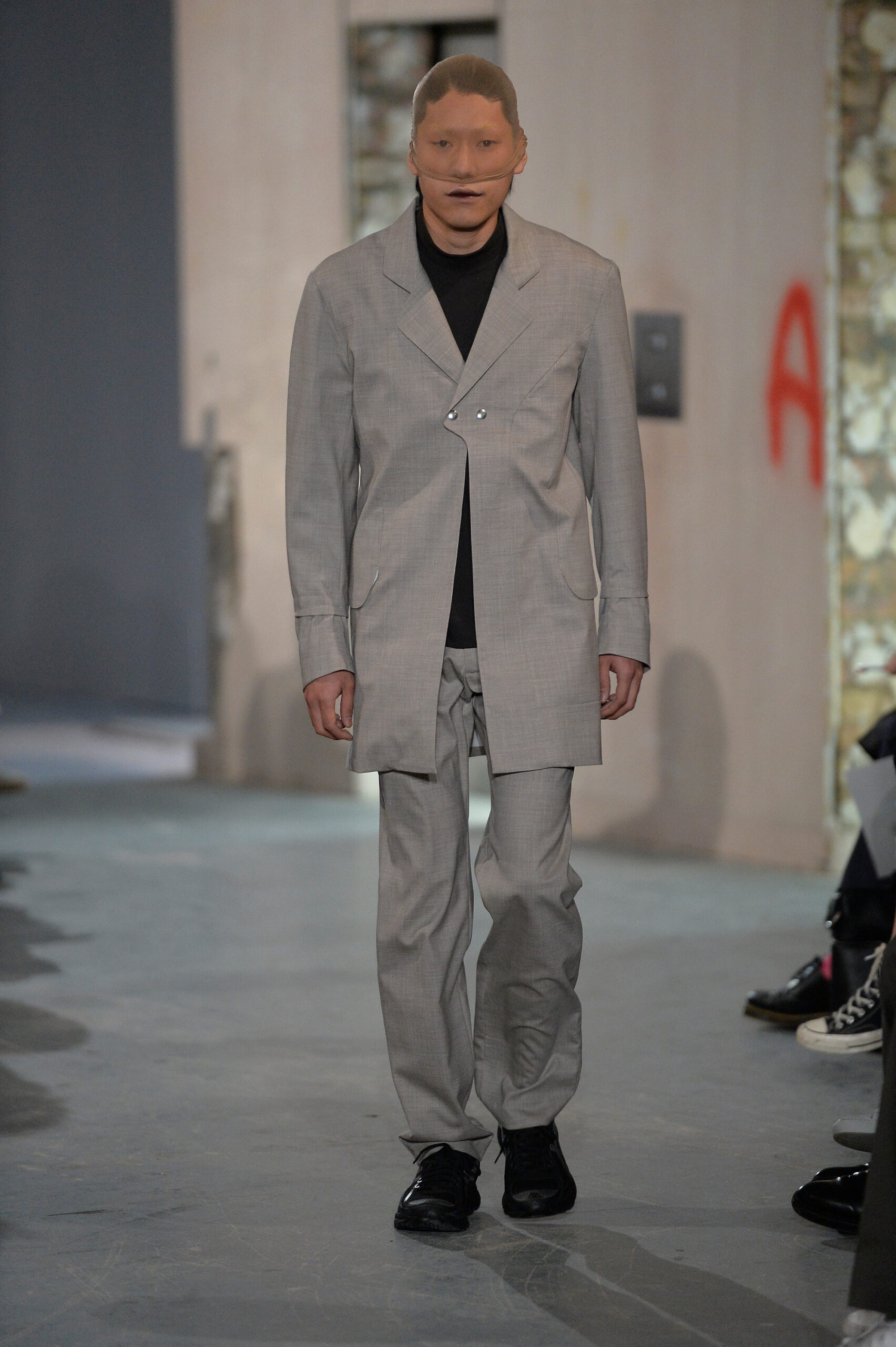 Kiko Kostadinov S/S 18 Menswear Look 6