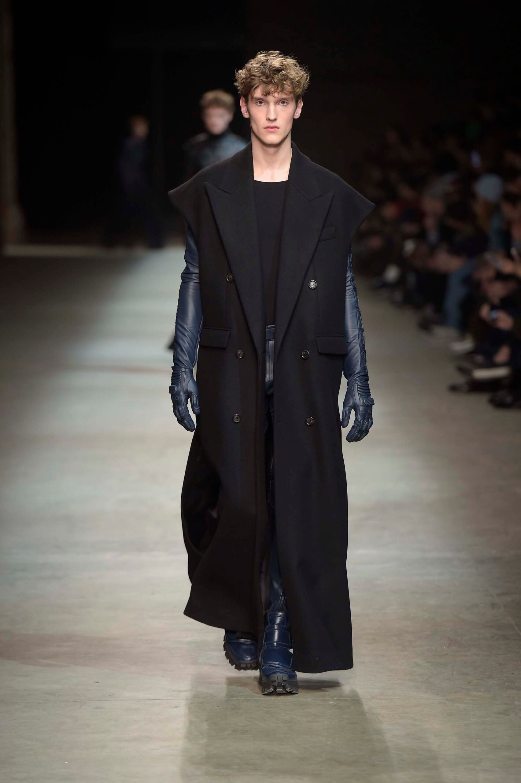 Juun.J F/W 16 Menswear Look 15