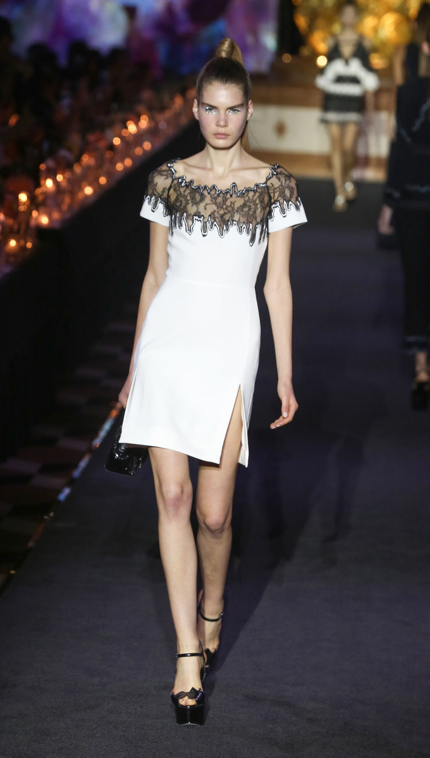 La Perla S/S 18 Look 17