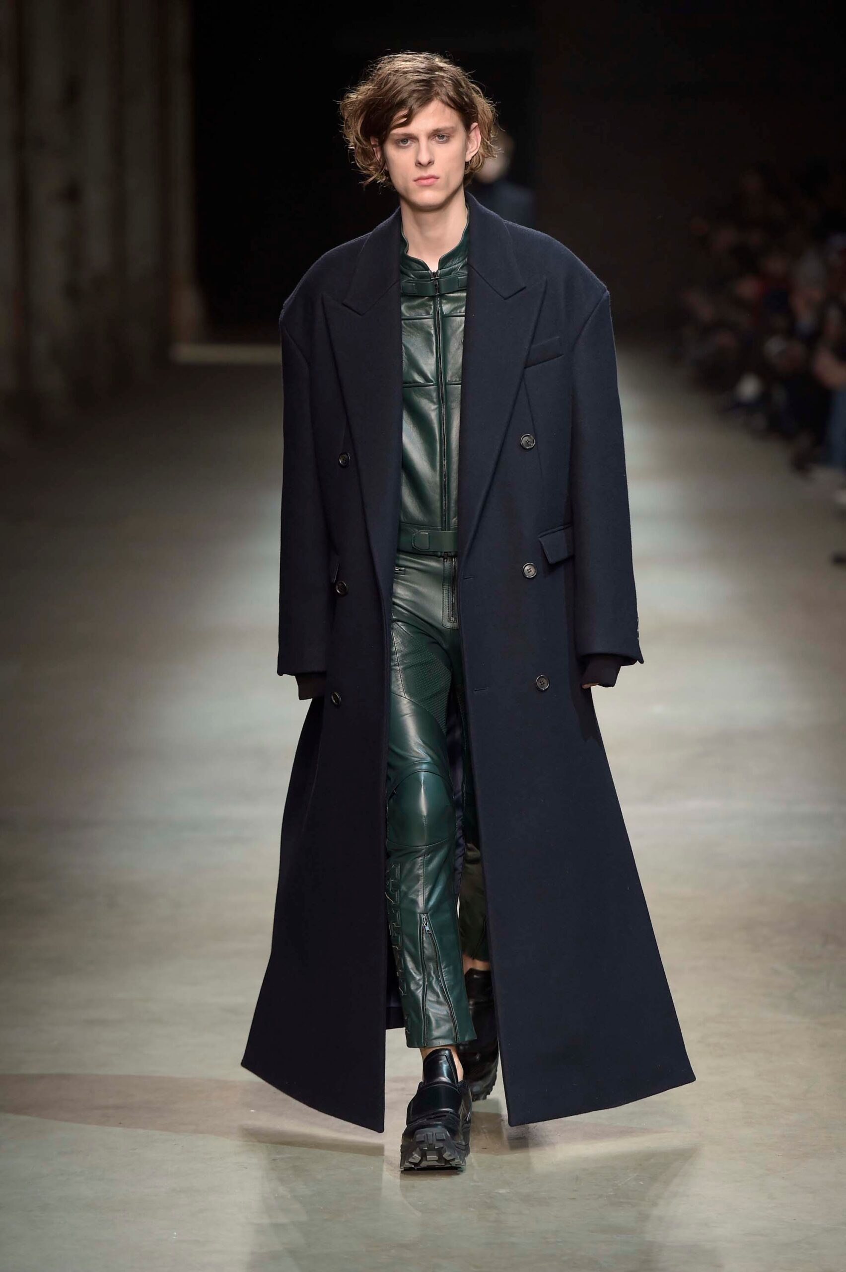 Juun.J F/W 16 Menswear Look 17