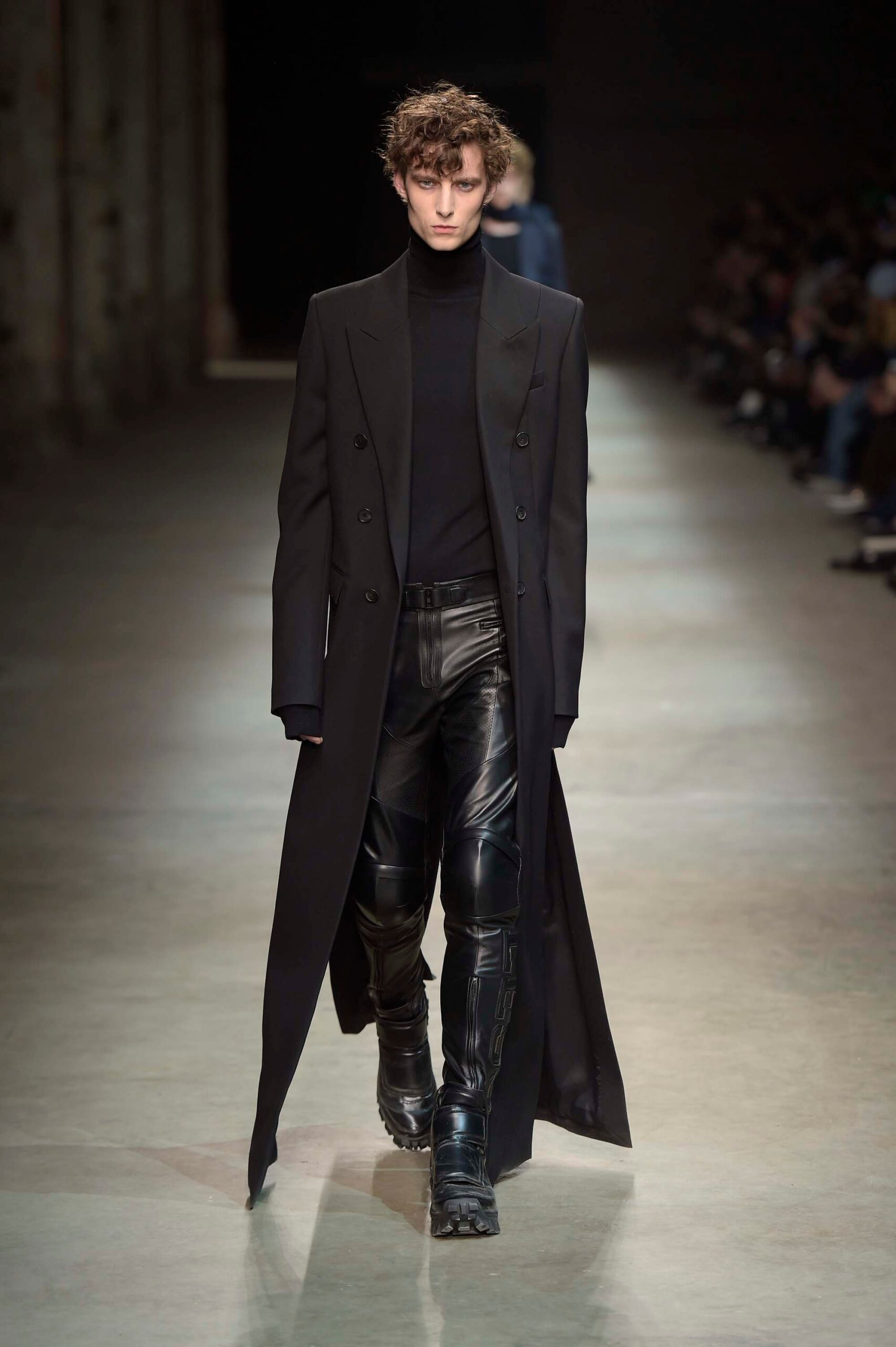 Juun.J F/W 16 Menswear Look 18