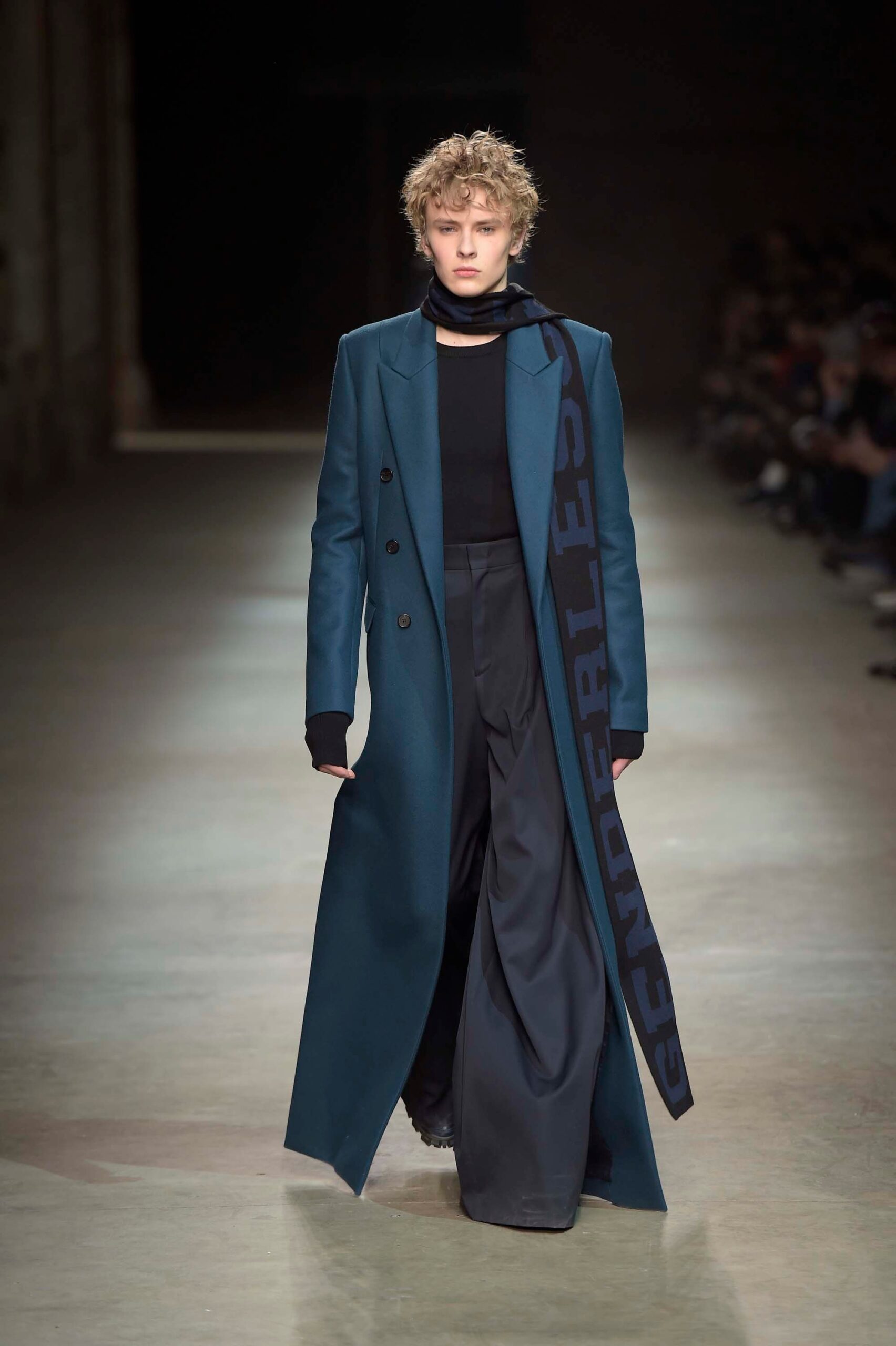 Juun.J F/W 16 Menswear Look 20