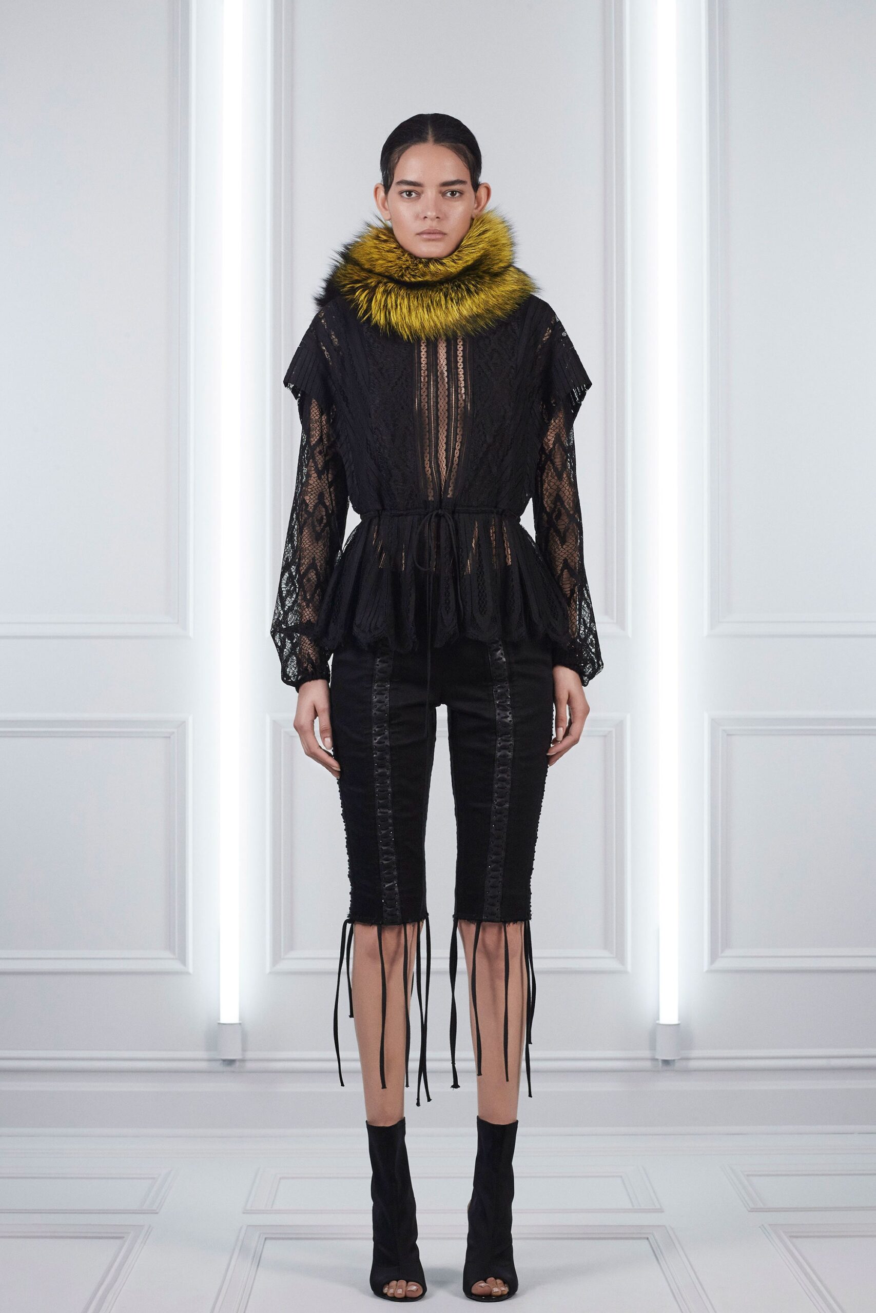 LaPointe Resort 18 Look 22