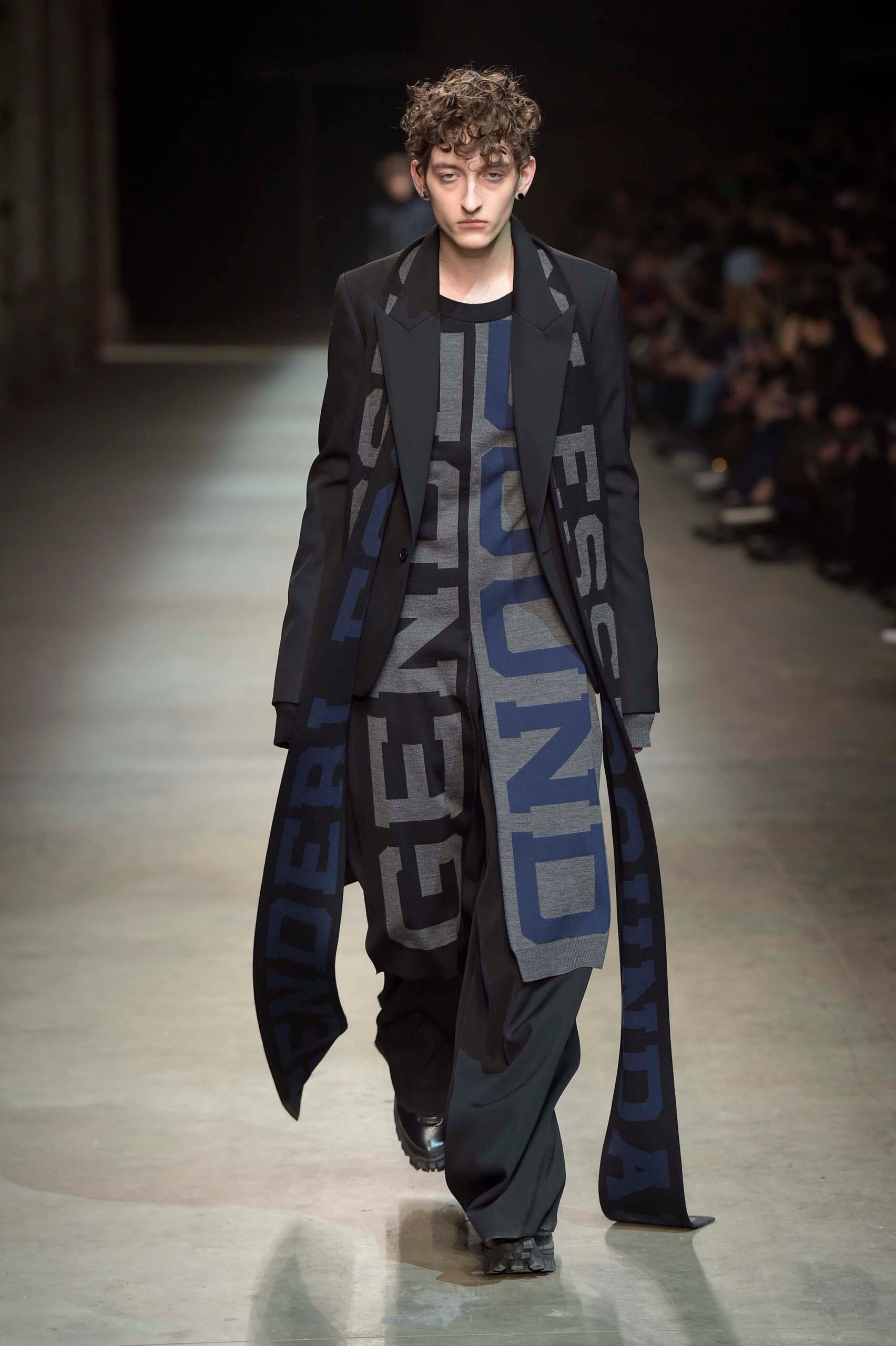 Juun.J F/W 16 Menswear Look 24