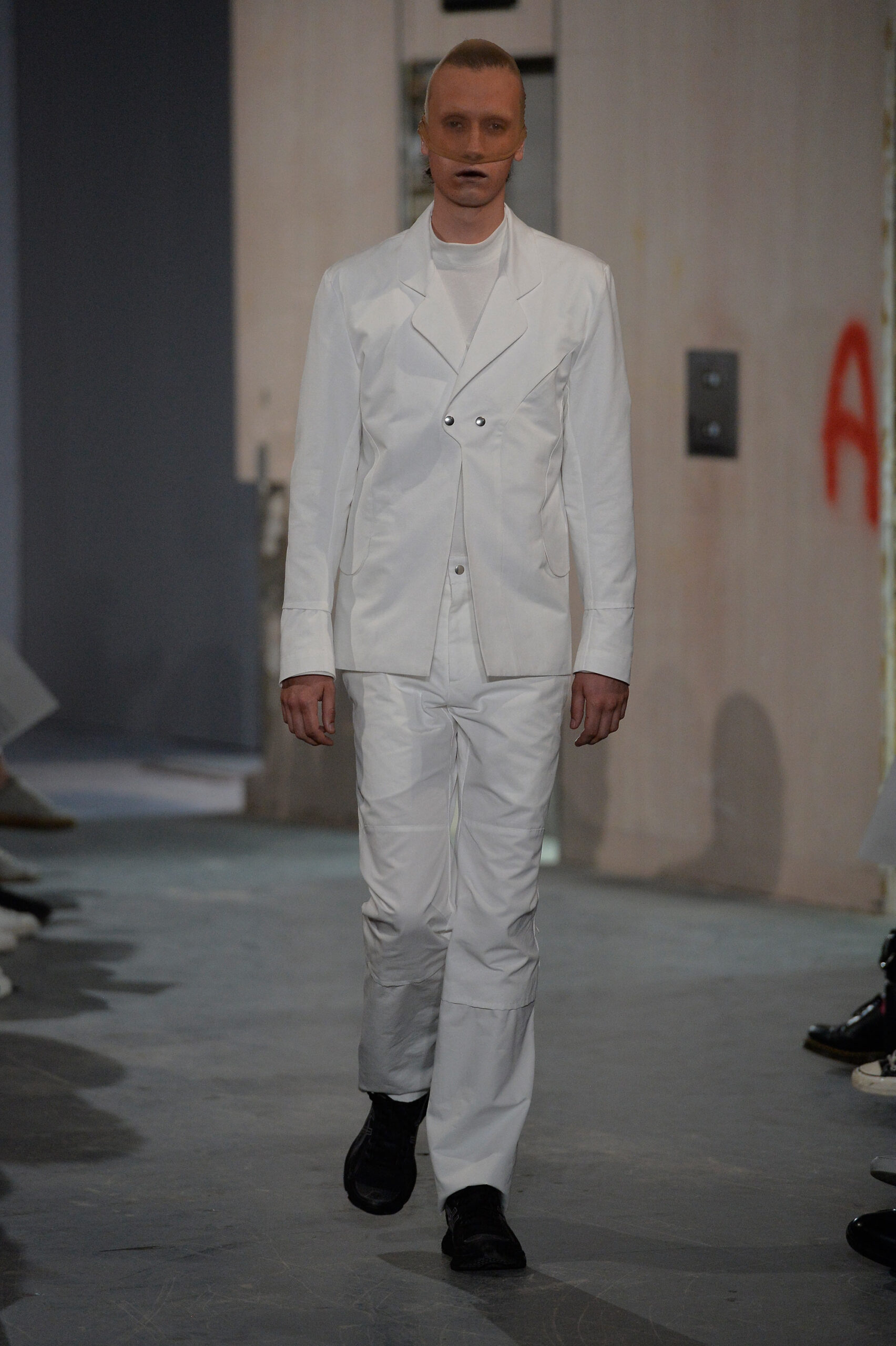Kiko Kostadinov S/S 18 Menswear Look 13