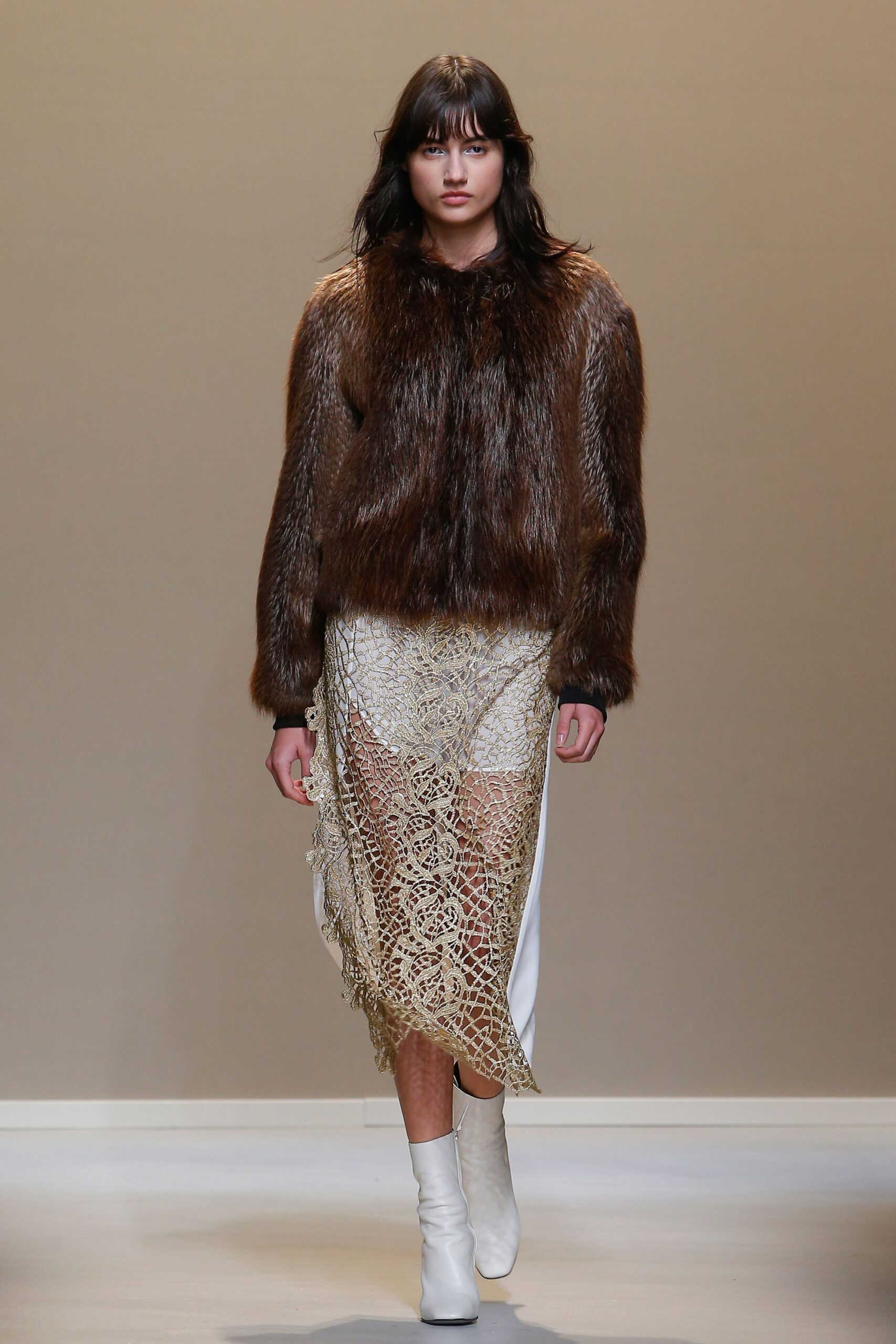 Krizia F/W 17 Look 27