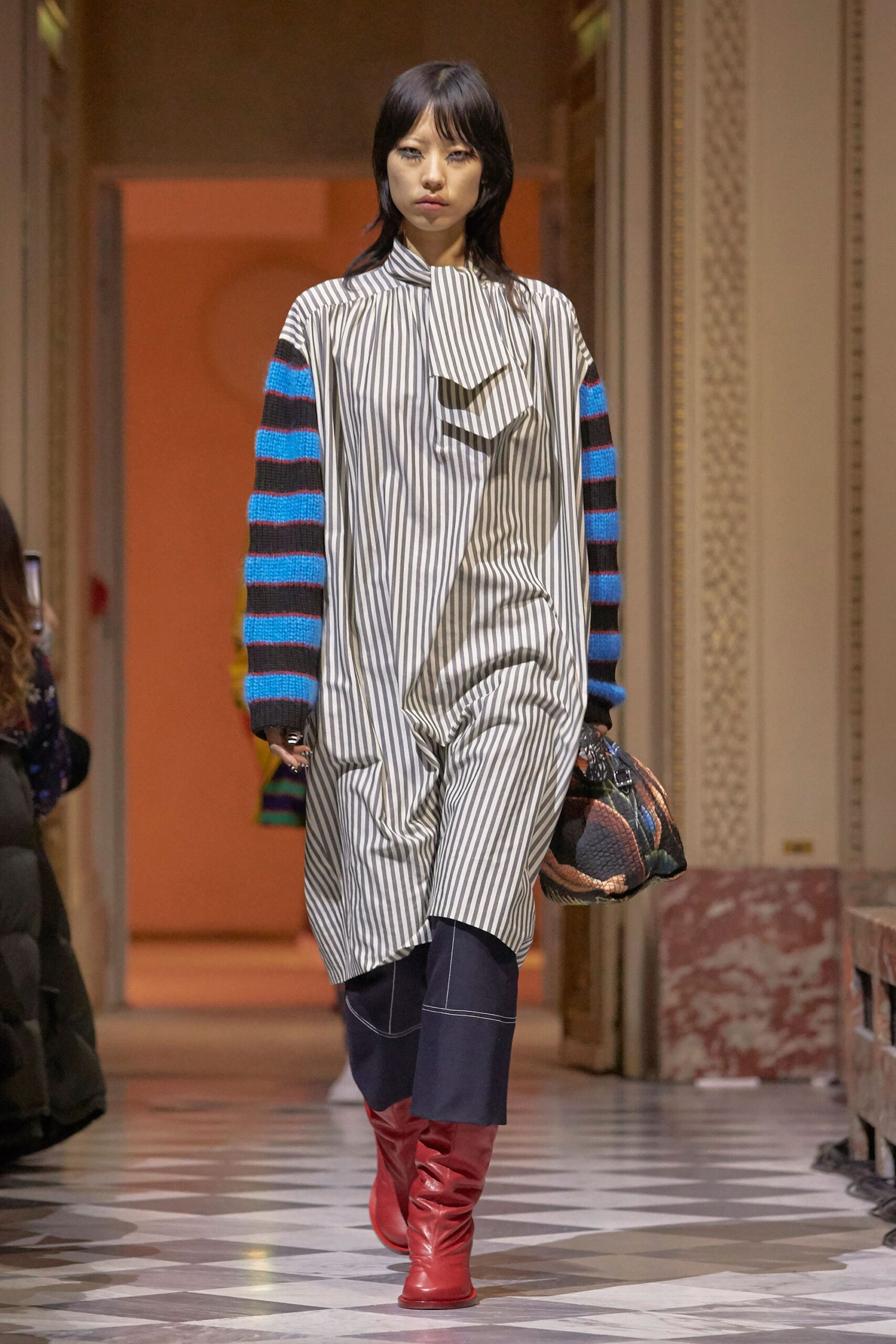 Kenzo La Collection Memento F/W 18 Look 30