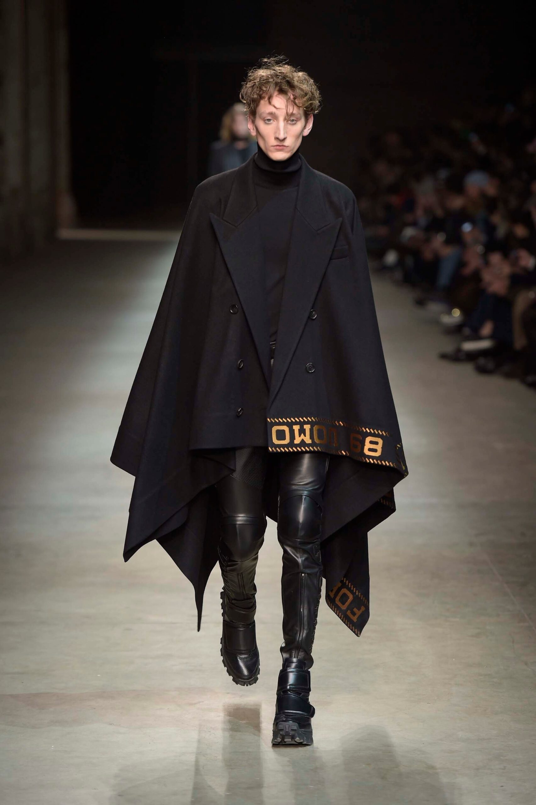 Juun.J F/W 16 Menswear Look 30