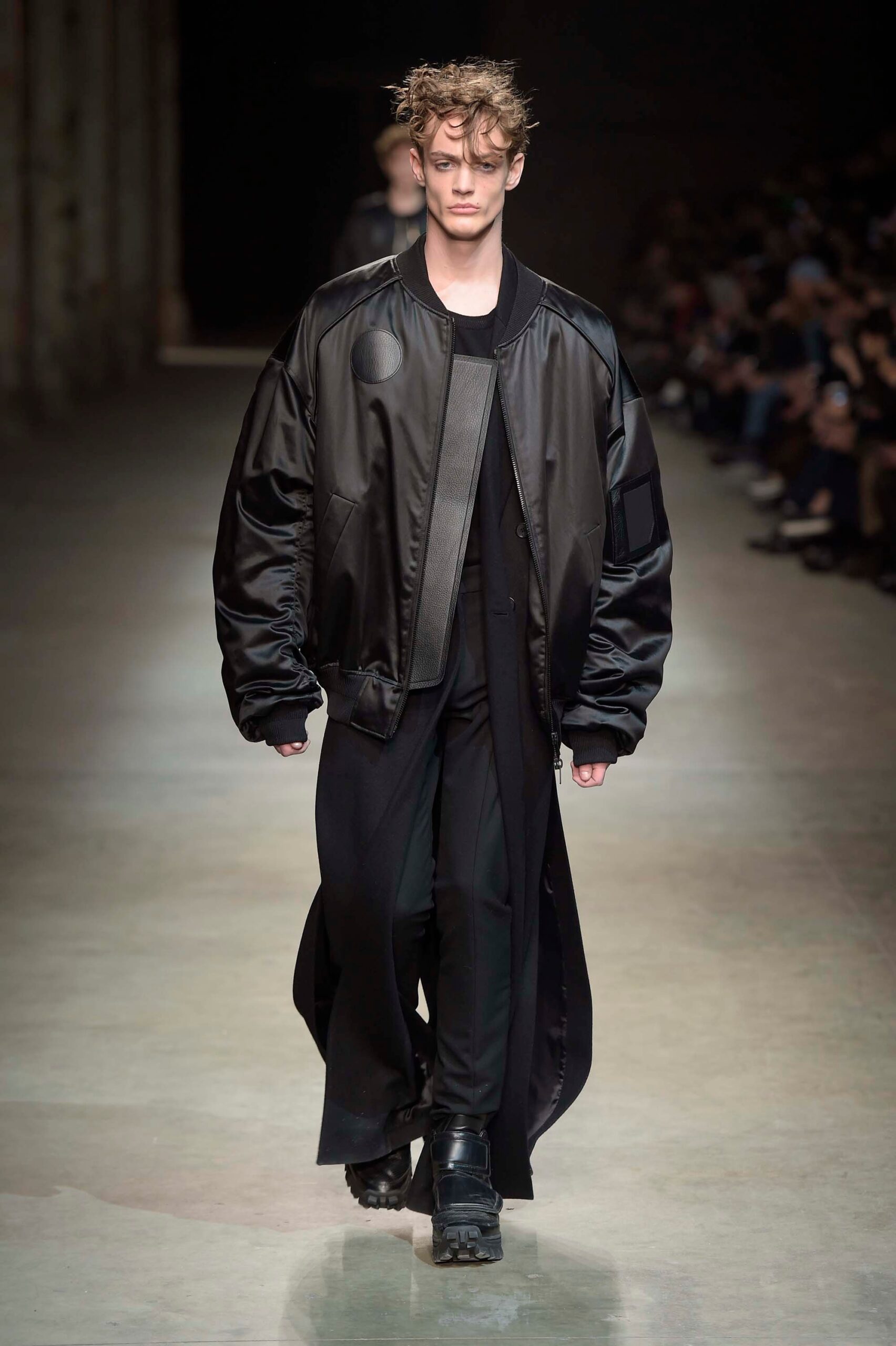 Juun.J F/W 16 Menswear Look 32