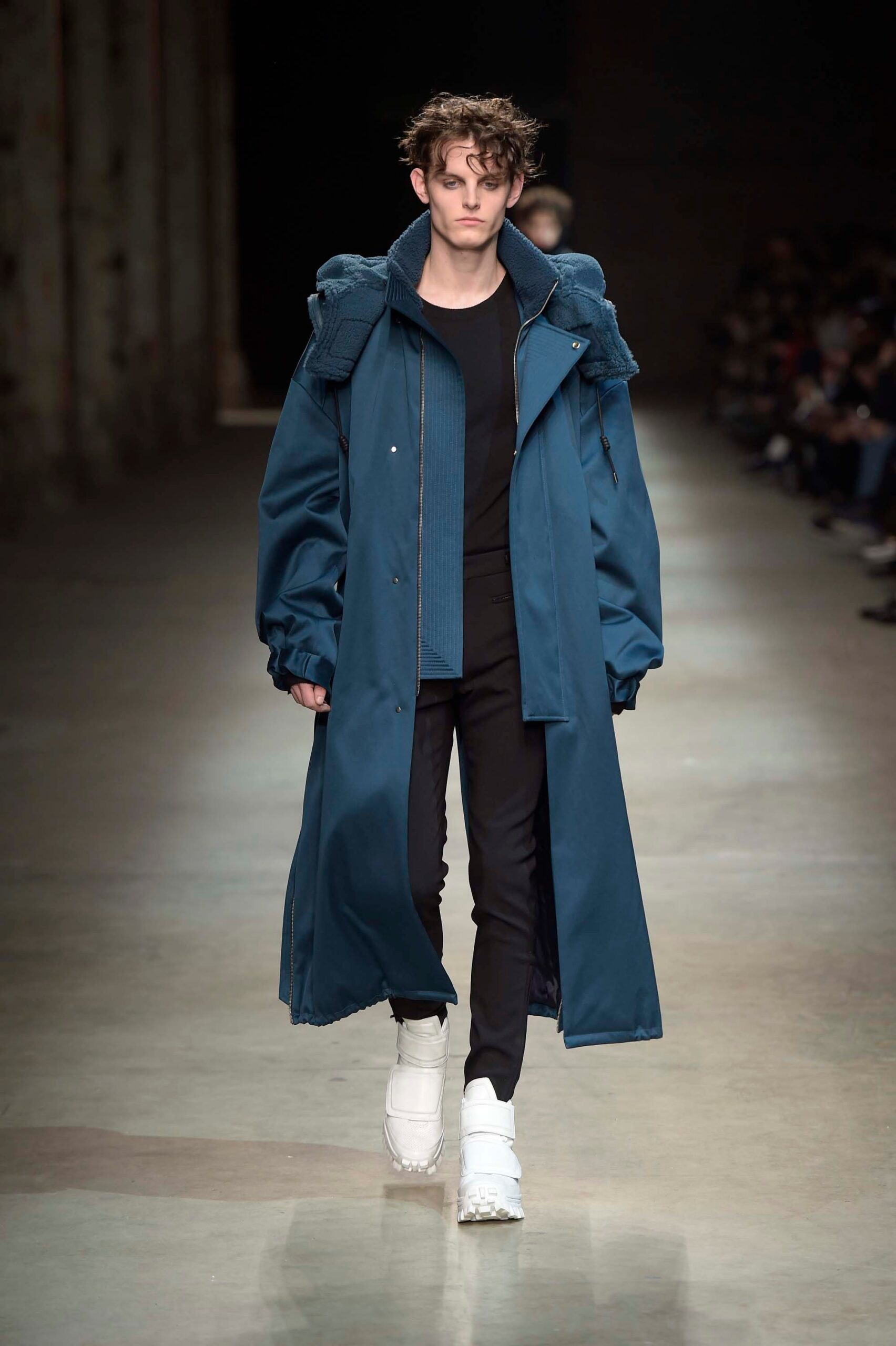 Juun.J F/W 16 Menswear Look 35