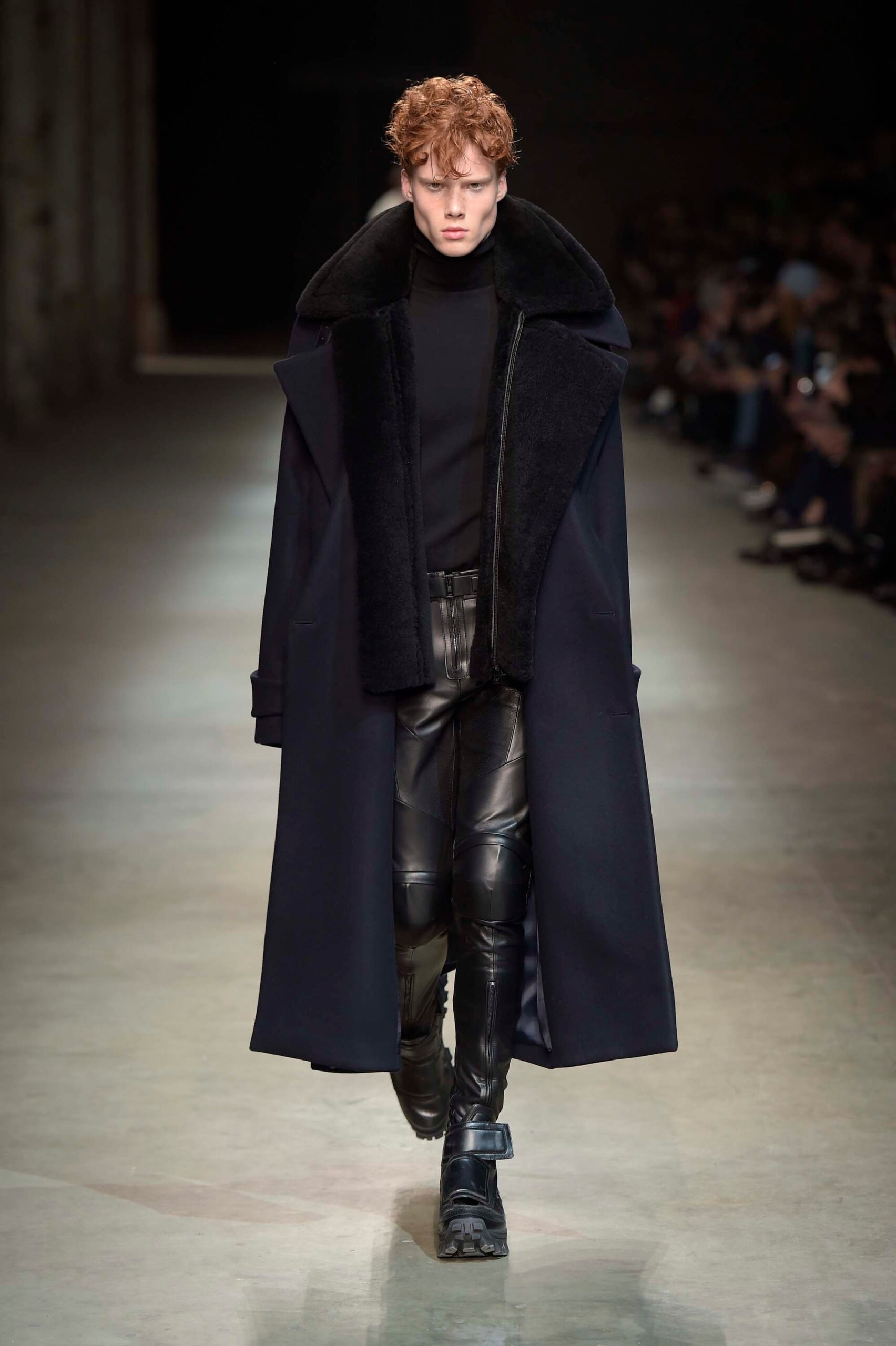 Juun.J F/W 16 Menswear Look 37