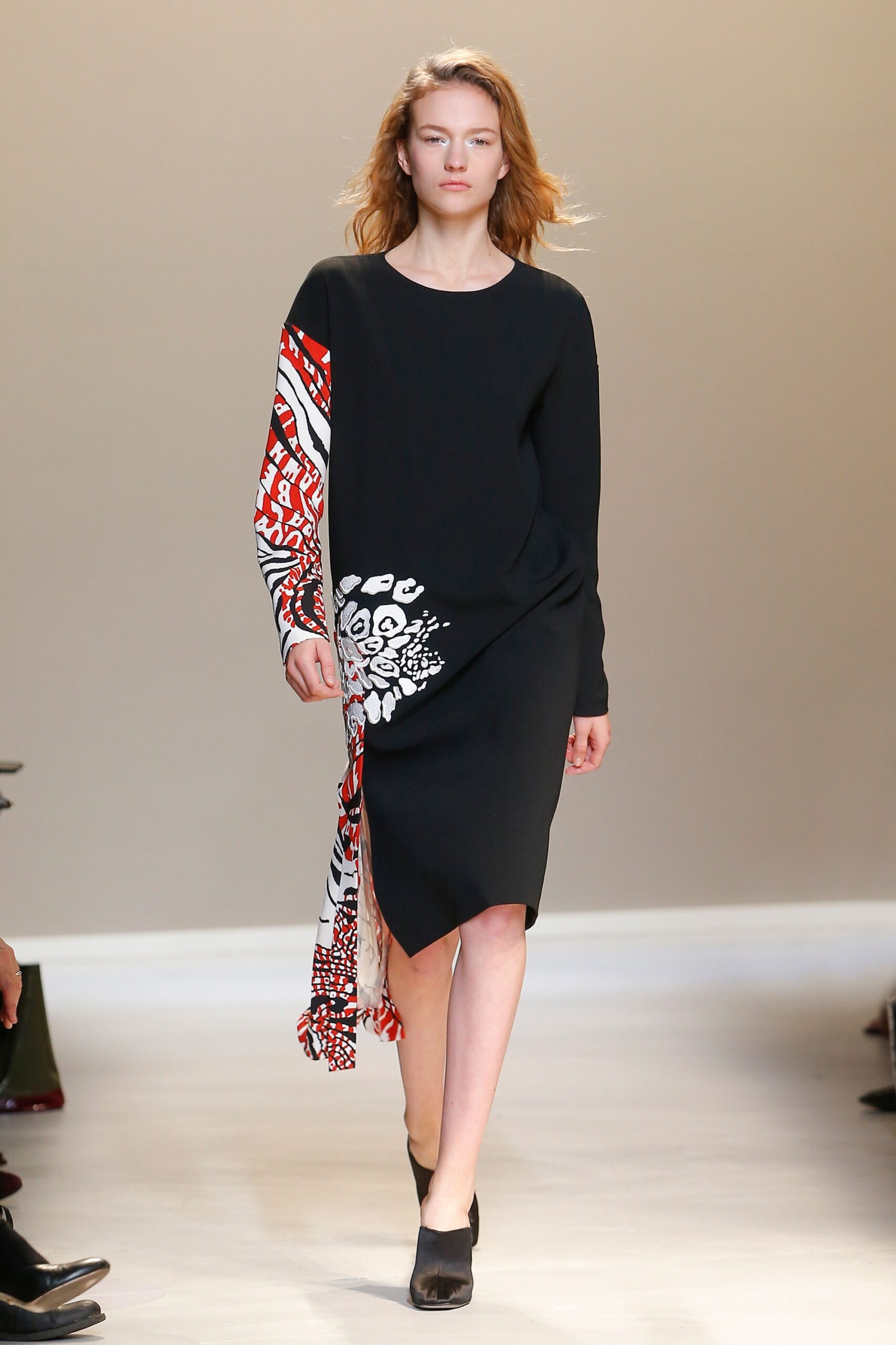 Krizia F/W 17 Look 38