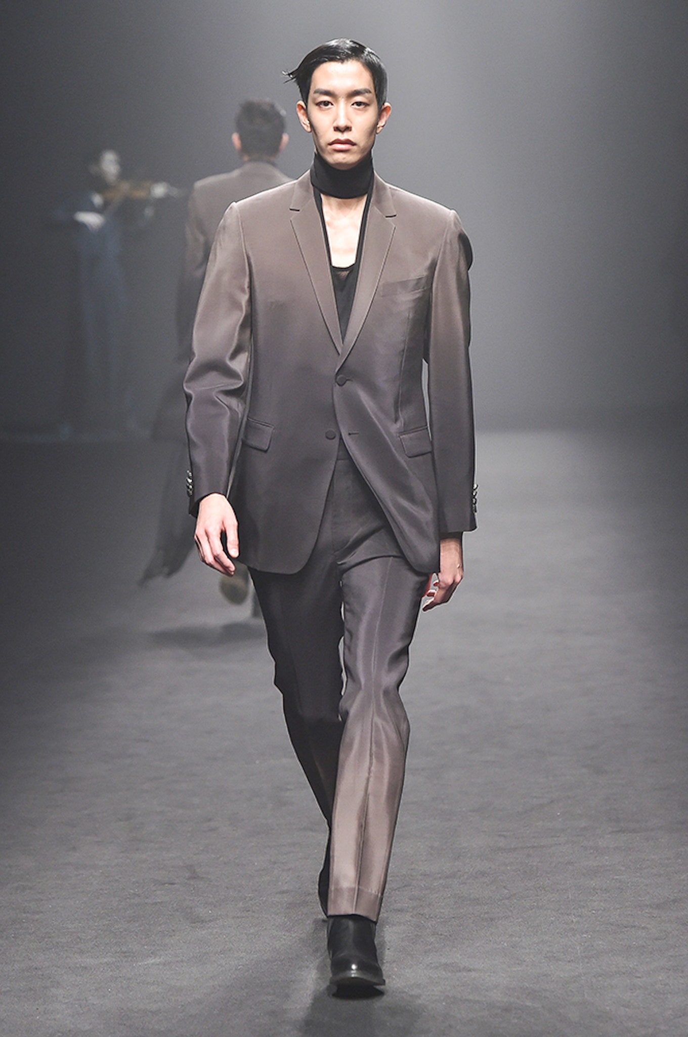 Kim Seo Ryong Seoul F/W 17 Look 2