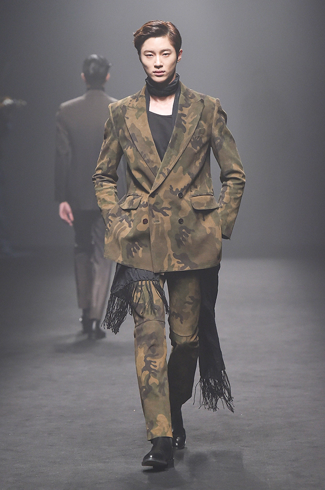 Kim Seo Ryong Seoul F/W 17 Look 3